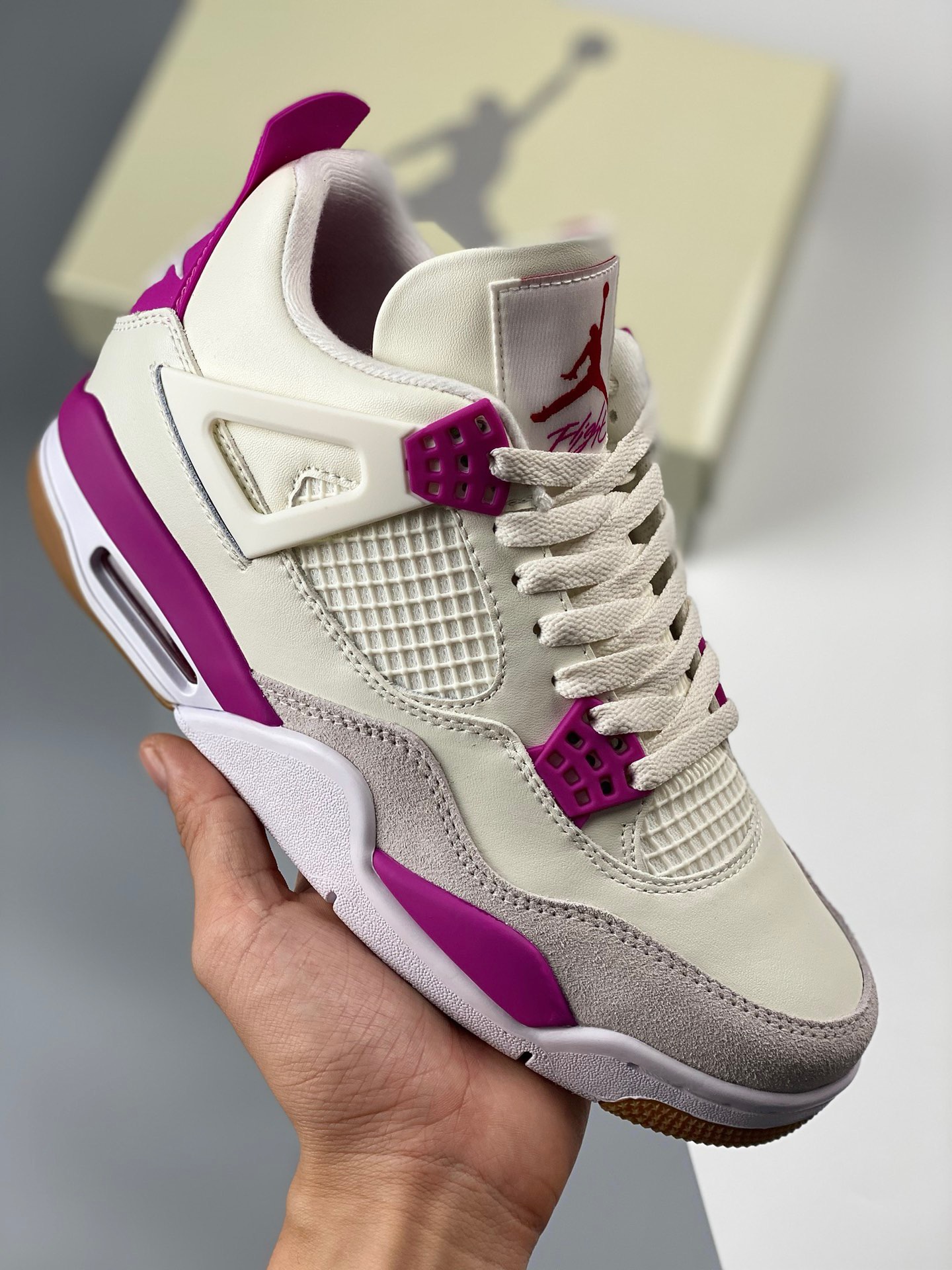 Nike Air Jordan 4 aj4