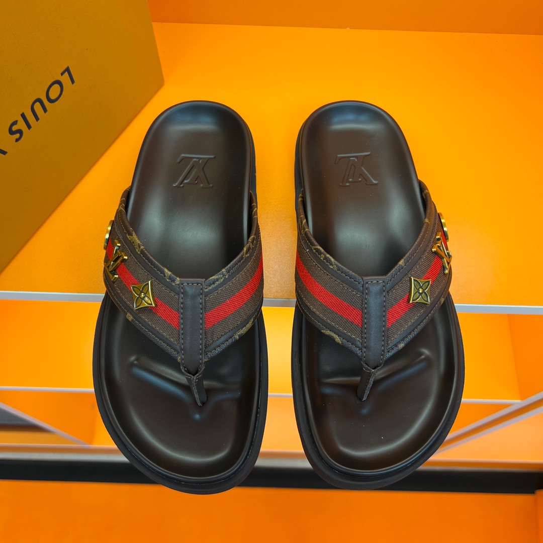 1 Men L*ouis V*uitton Top Slippers