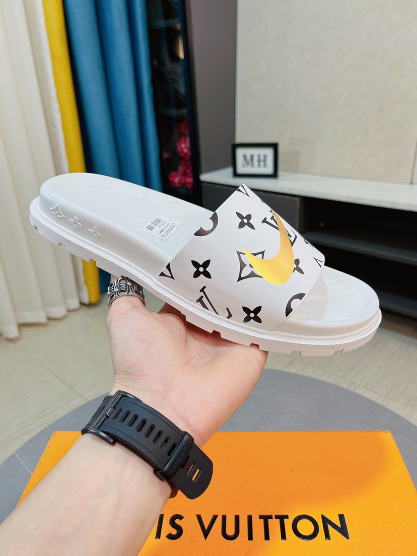 Men L*ouis V*uitton Top Slippers