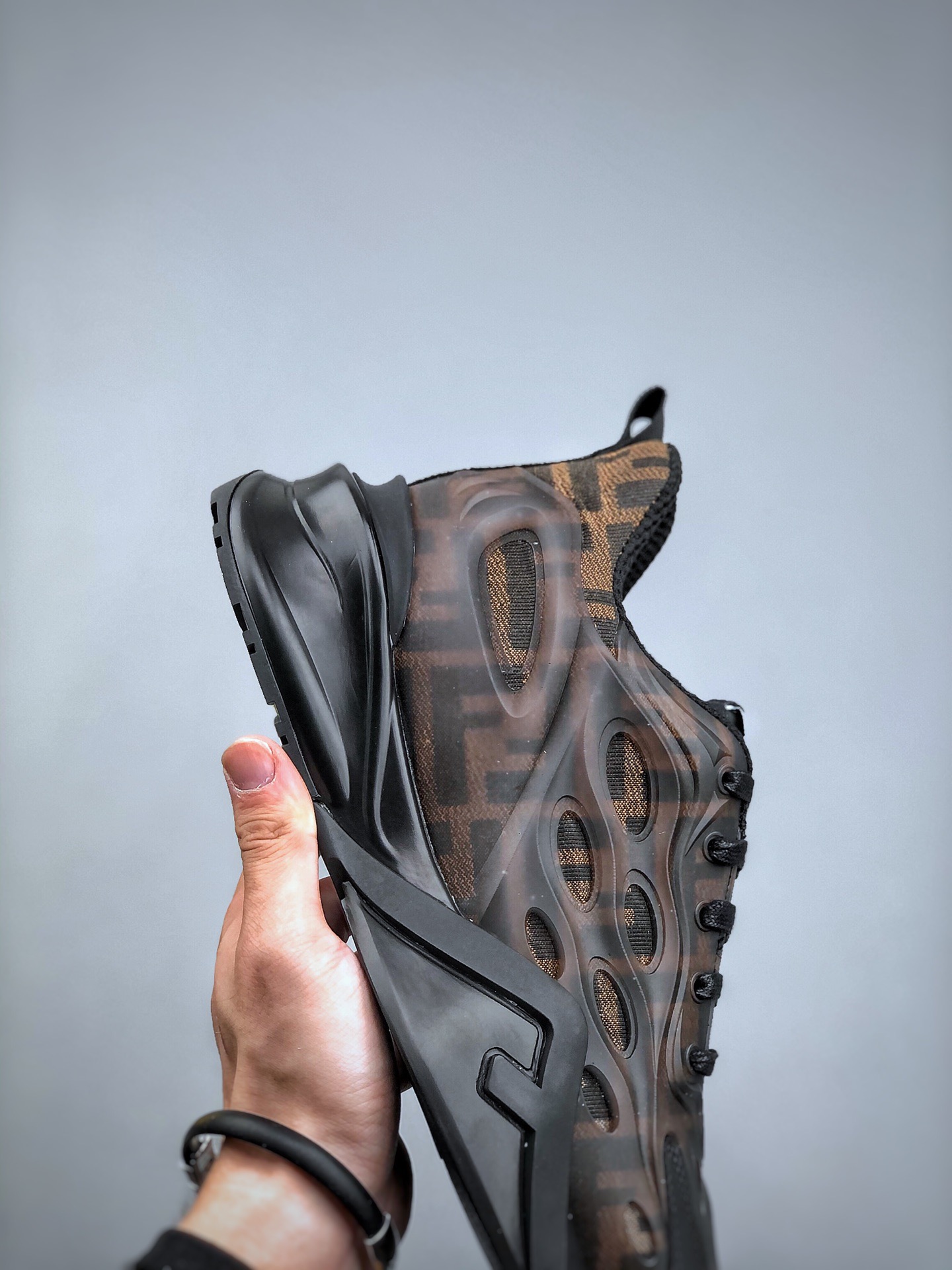 Men F*endi Top Sneaker （ ）