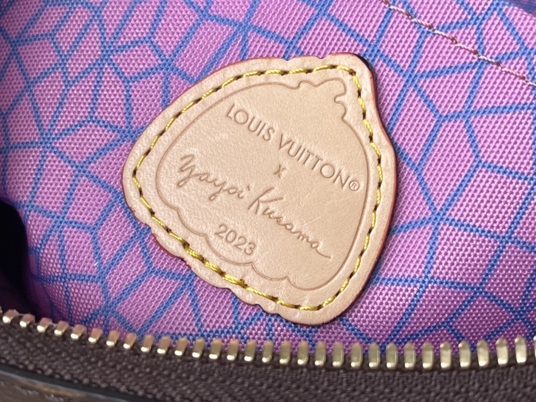 L*ouis V*uitton Top Bag