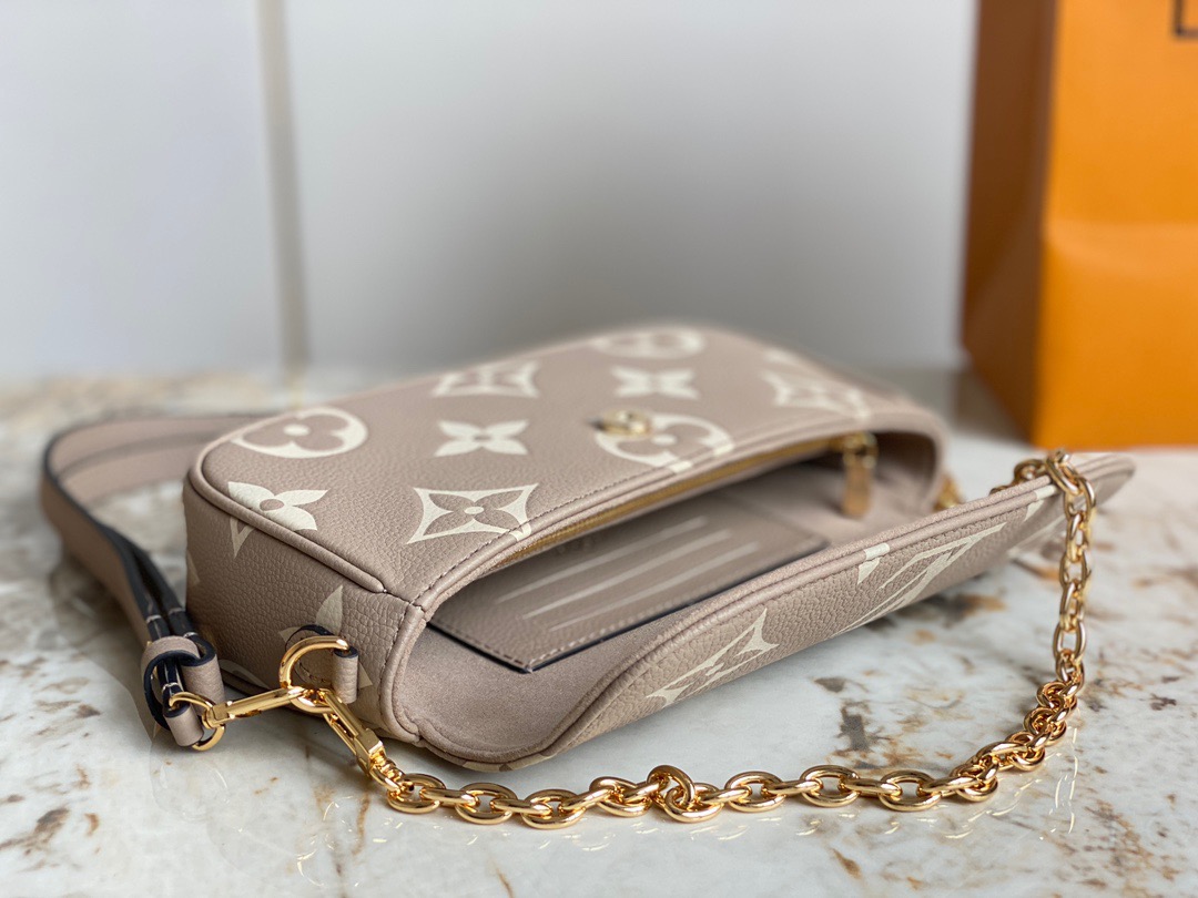 L*ouis V*uitton Top Bag