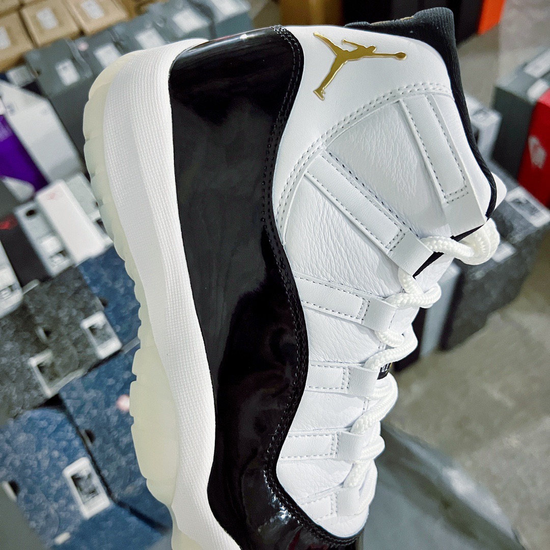 NIKE Air Jordan 11（）
