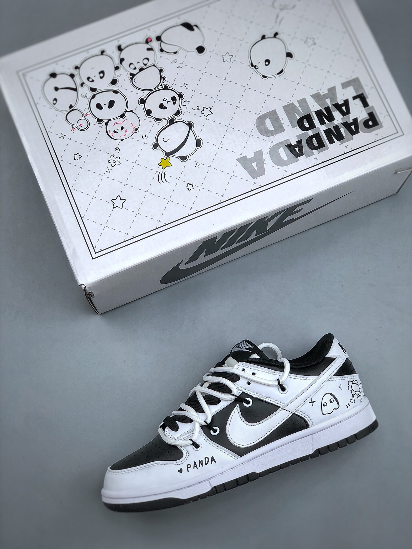 Nike SB Dunk Low