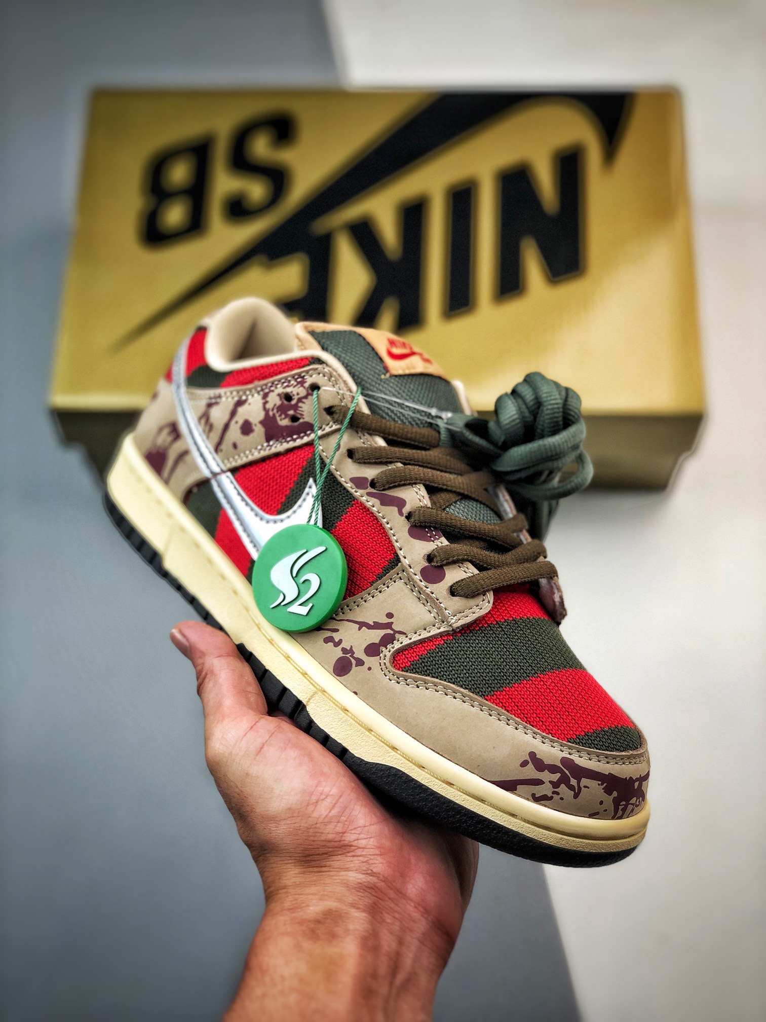 Nike SB Dunk Low