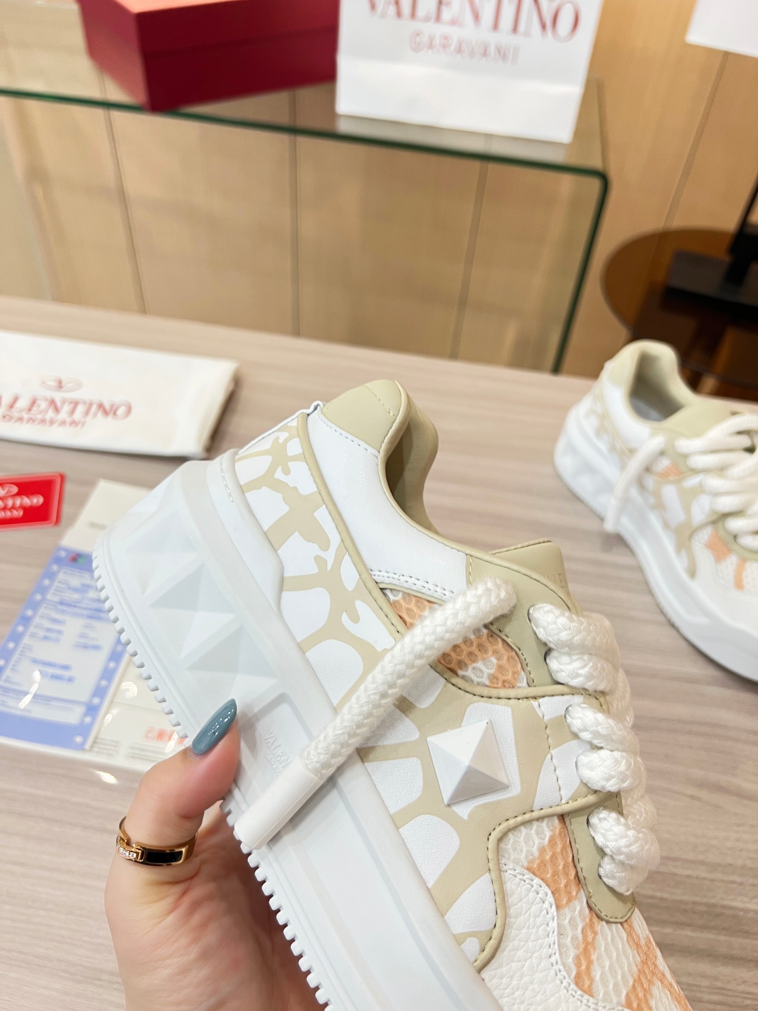 Women Men V*alentino Sneakers Maikesneakers