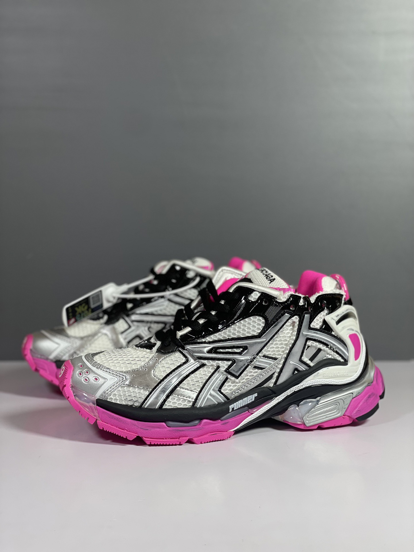 B*alenciaga Top Sneakers