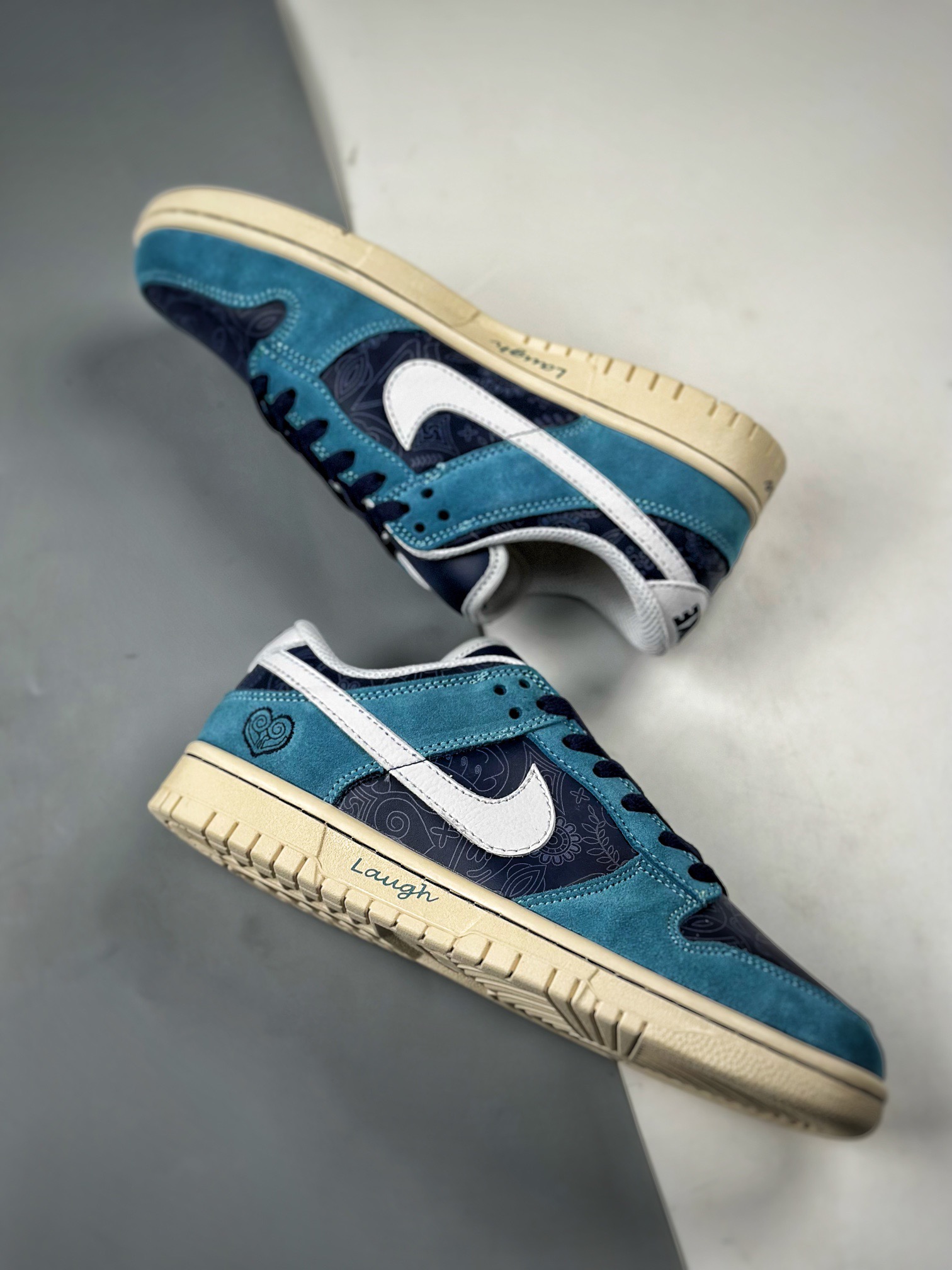 Top quality Nike SB Dunk Low