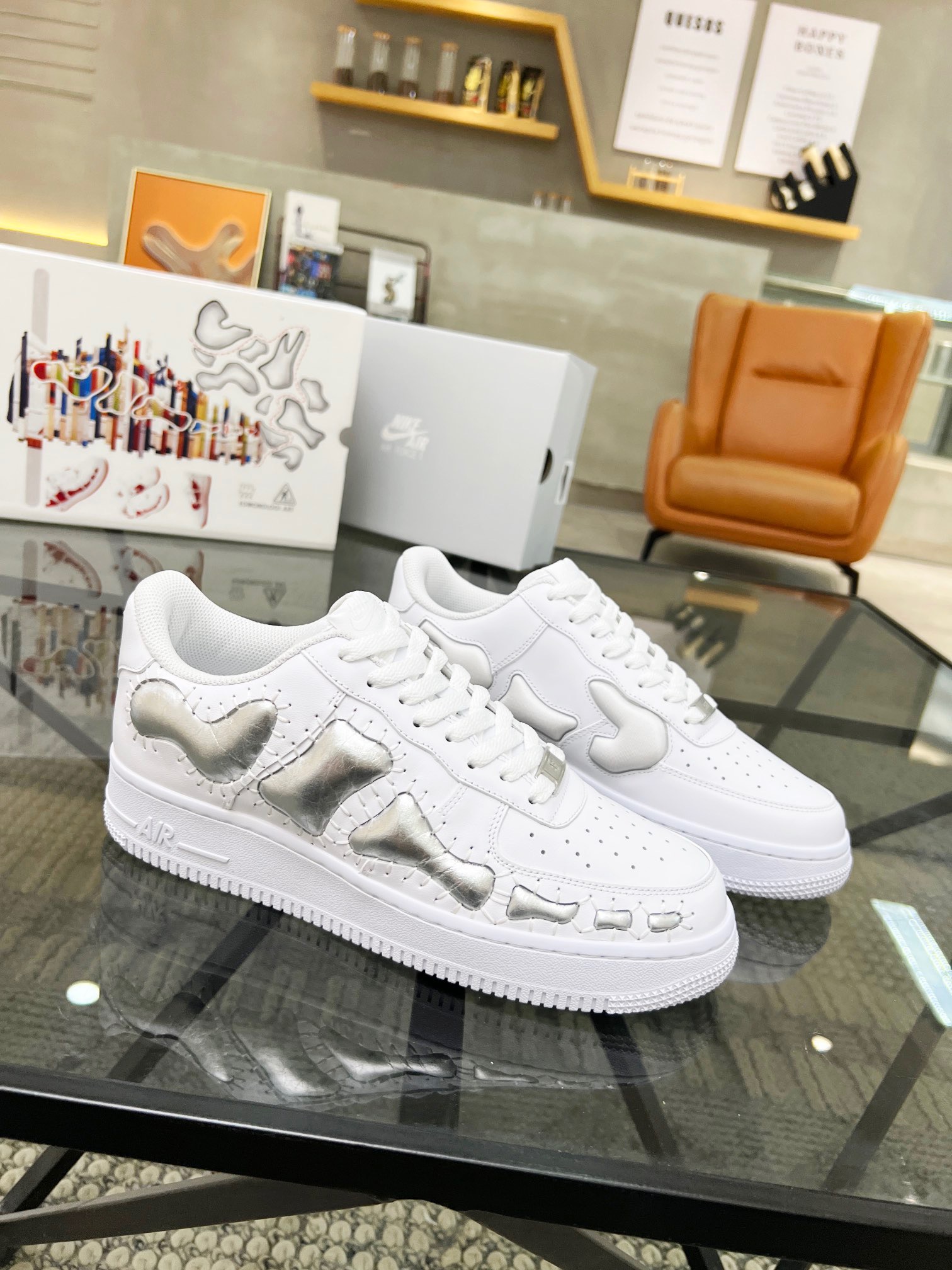 Nike Air Force 1
