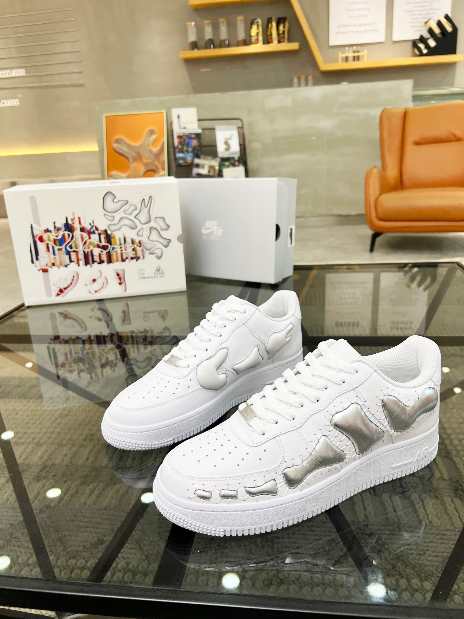 Nike Air Force 1