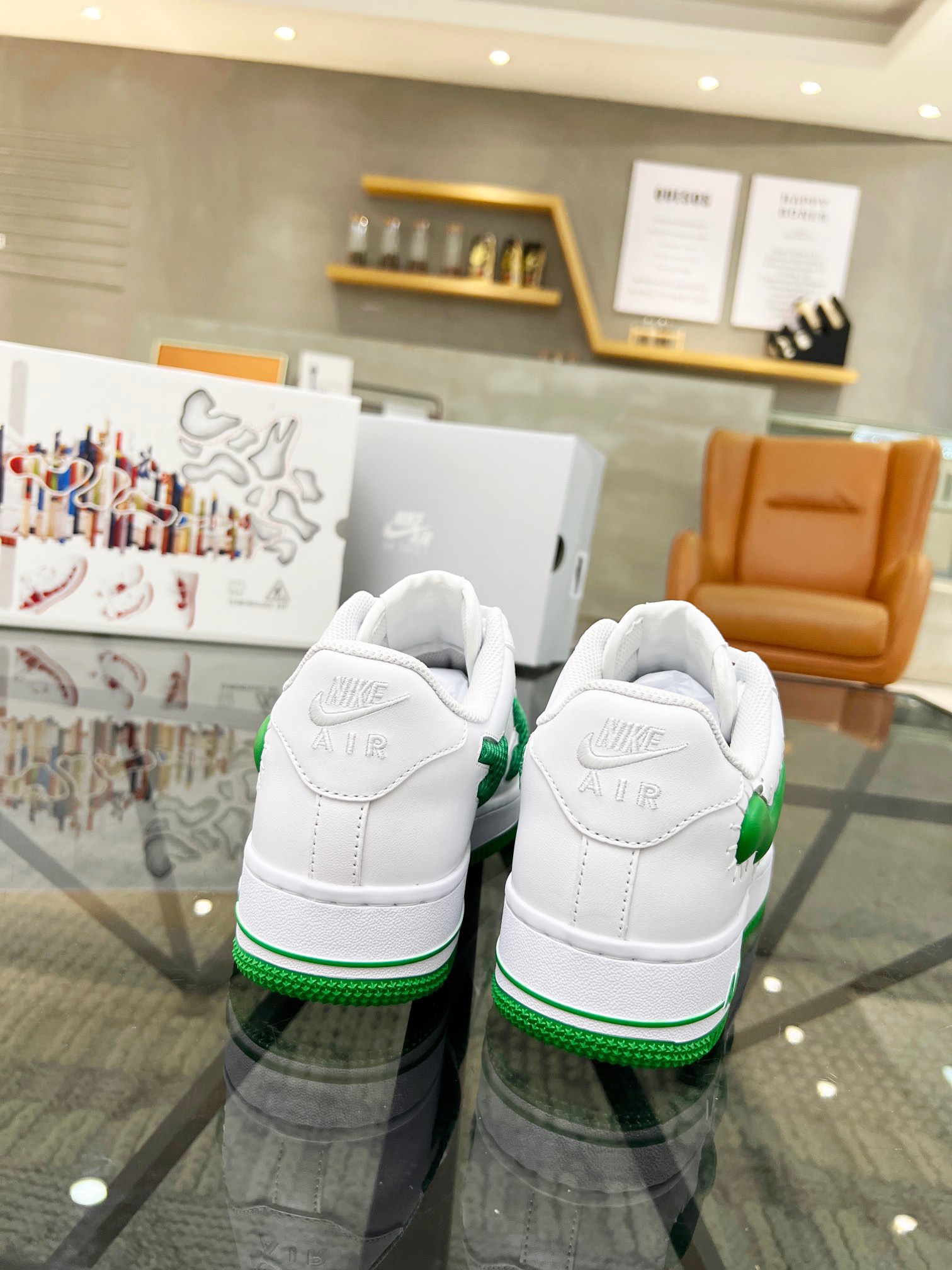 Nike Air Force 1