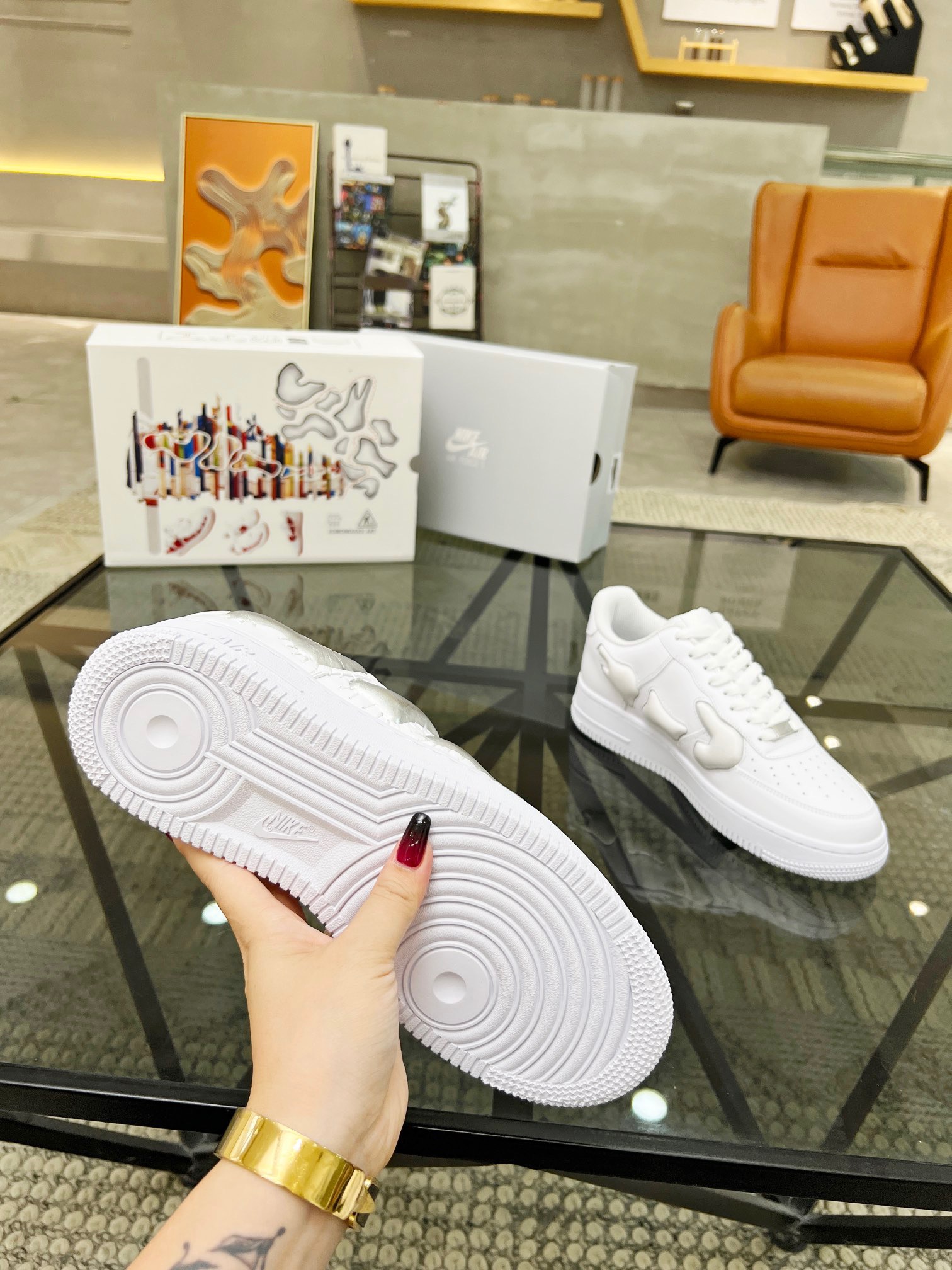 Nike Air Force 1