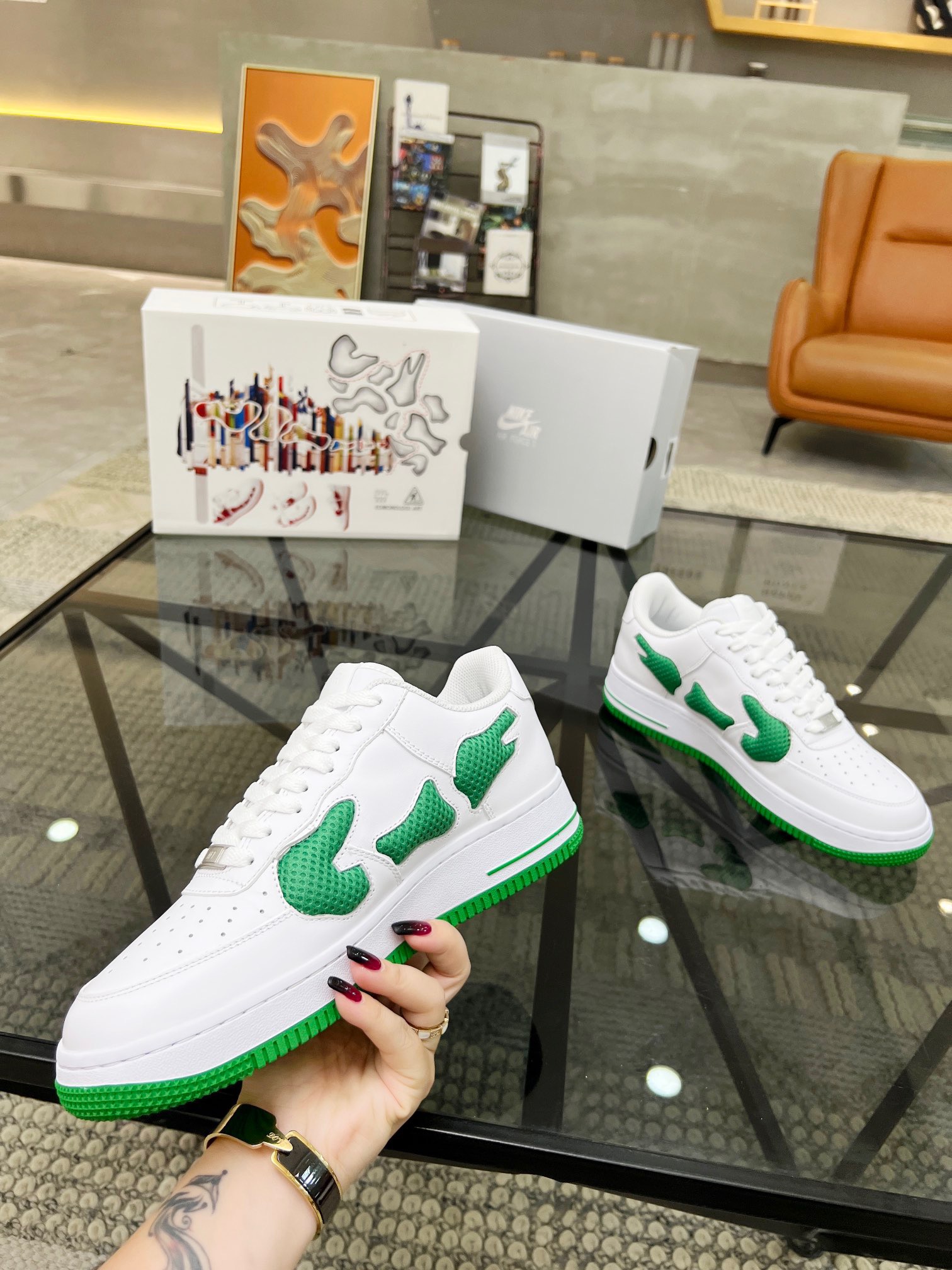 Nike Air Force 1