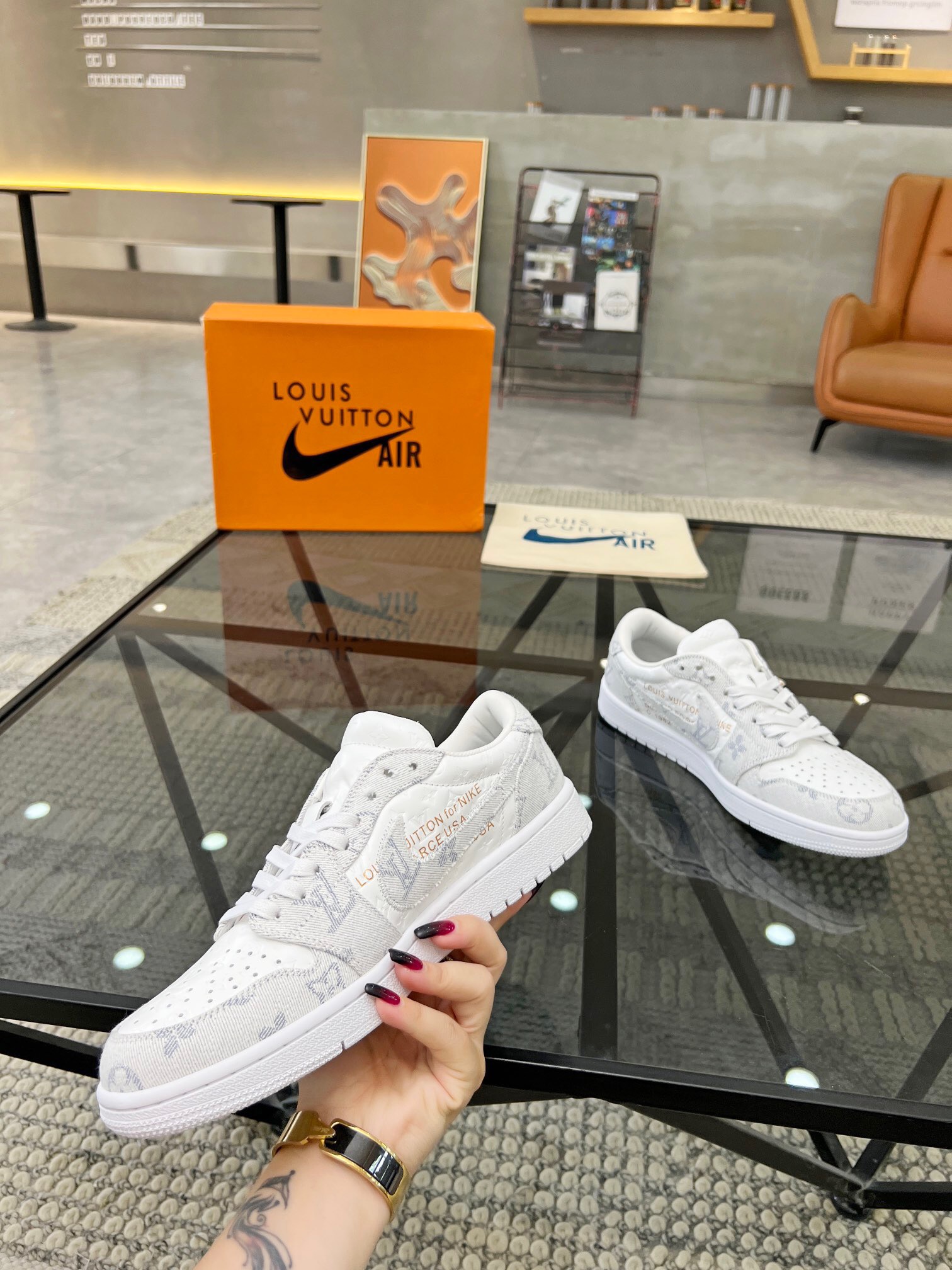 Men L*ouis V*uitton x NIKE Sneakers Maikesneakers
