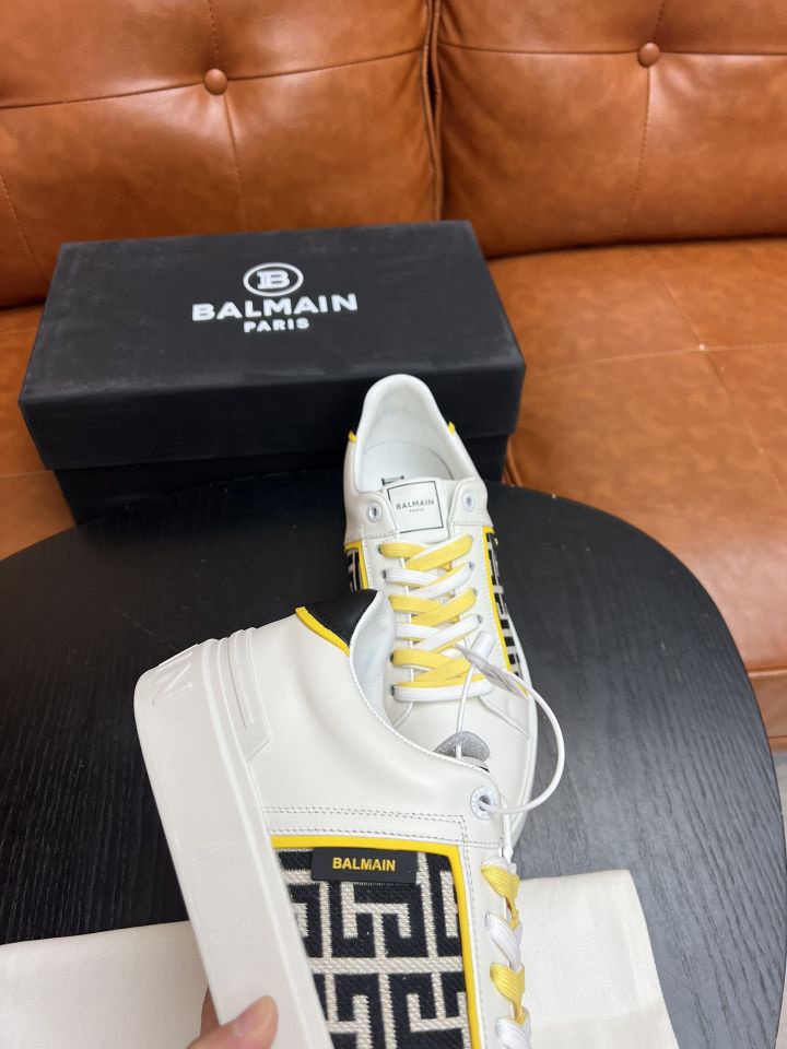Women B*lmain Sneaker