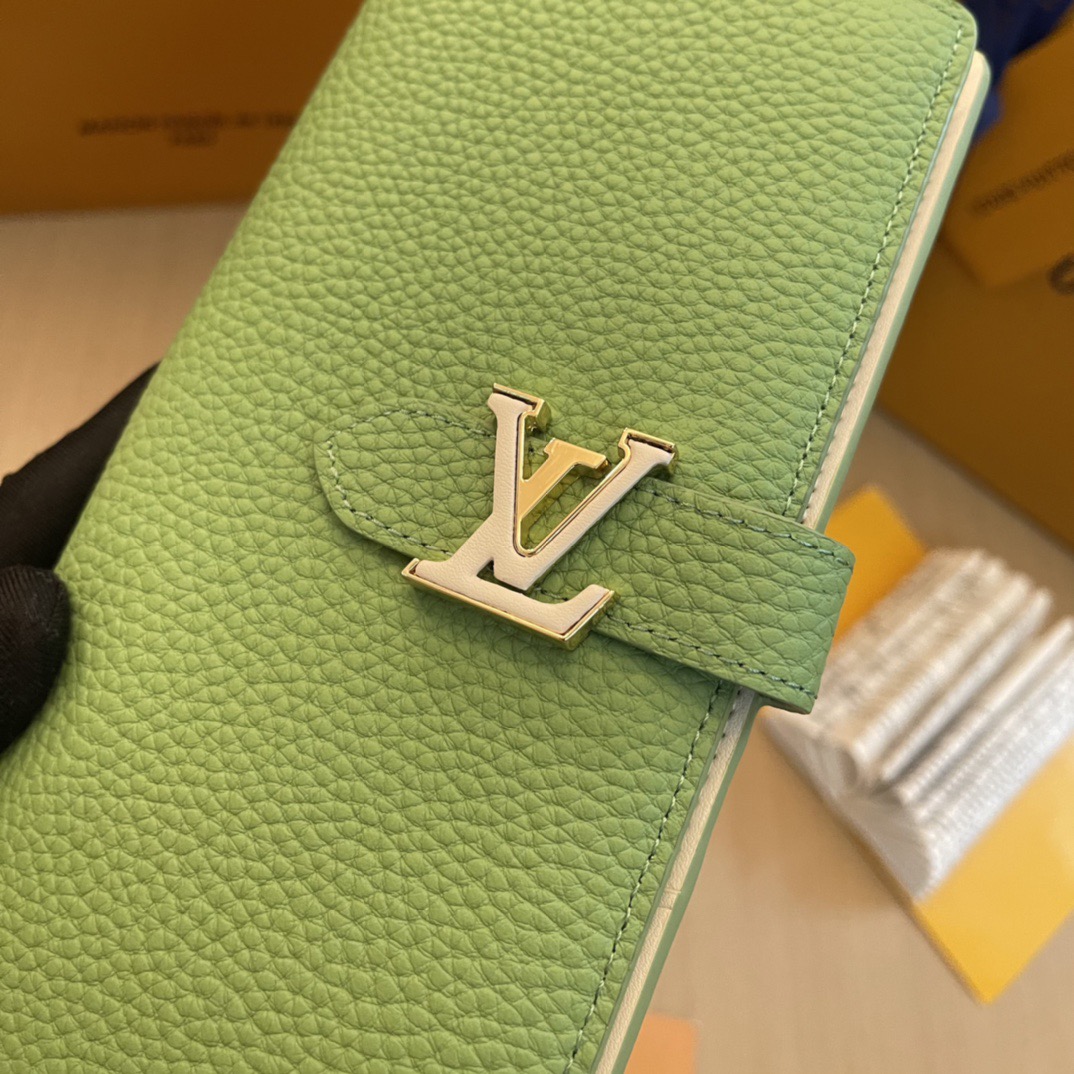 L*ouis V*uitton Top Bag