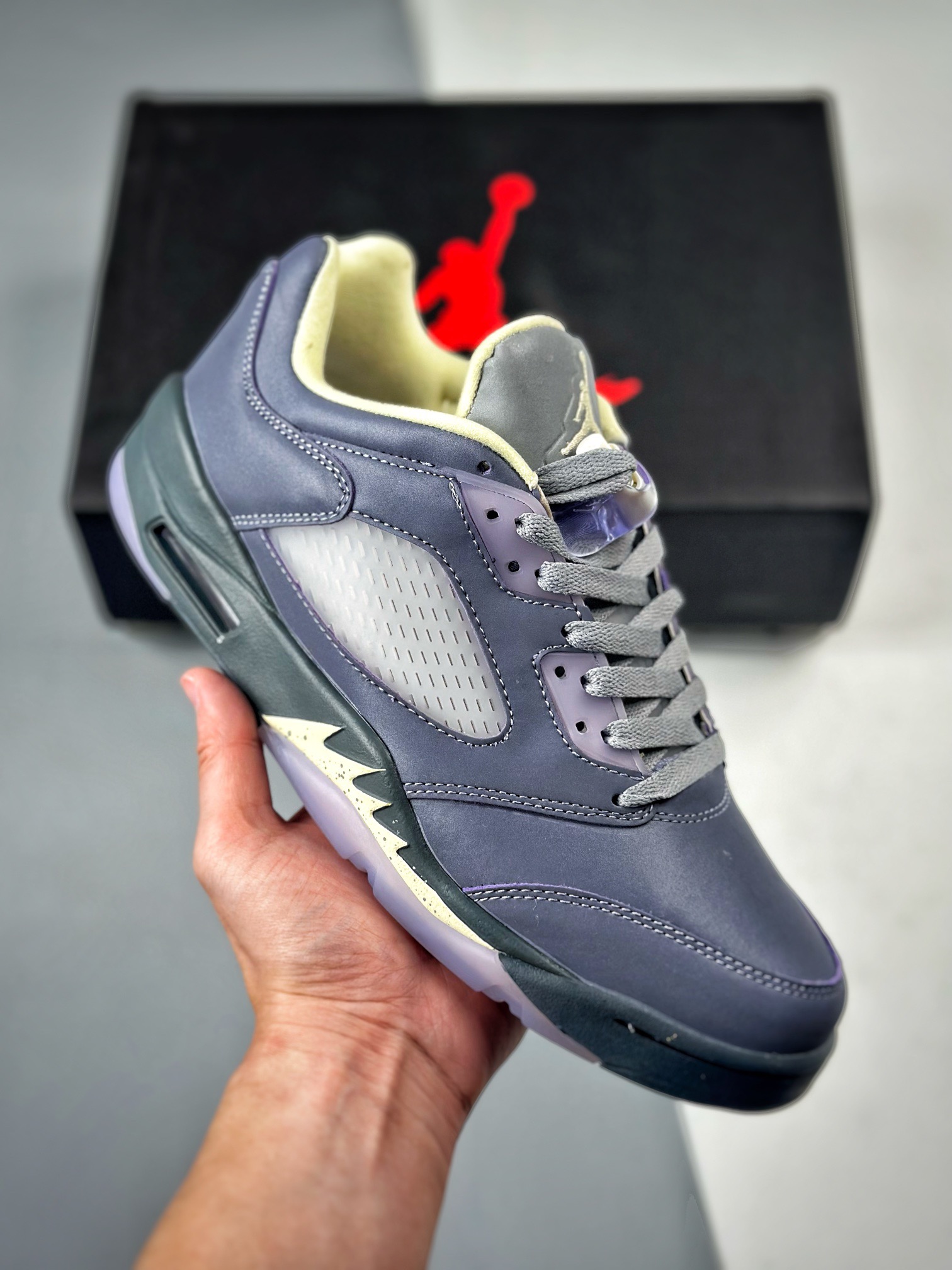 Air Jordan 5