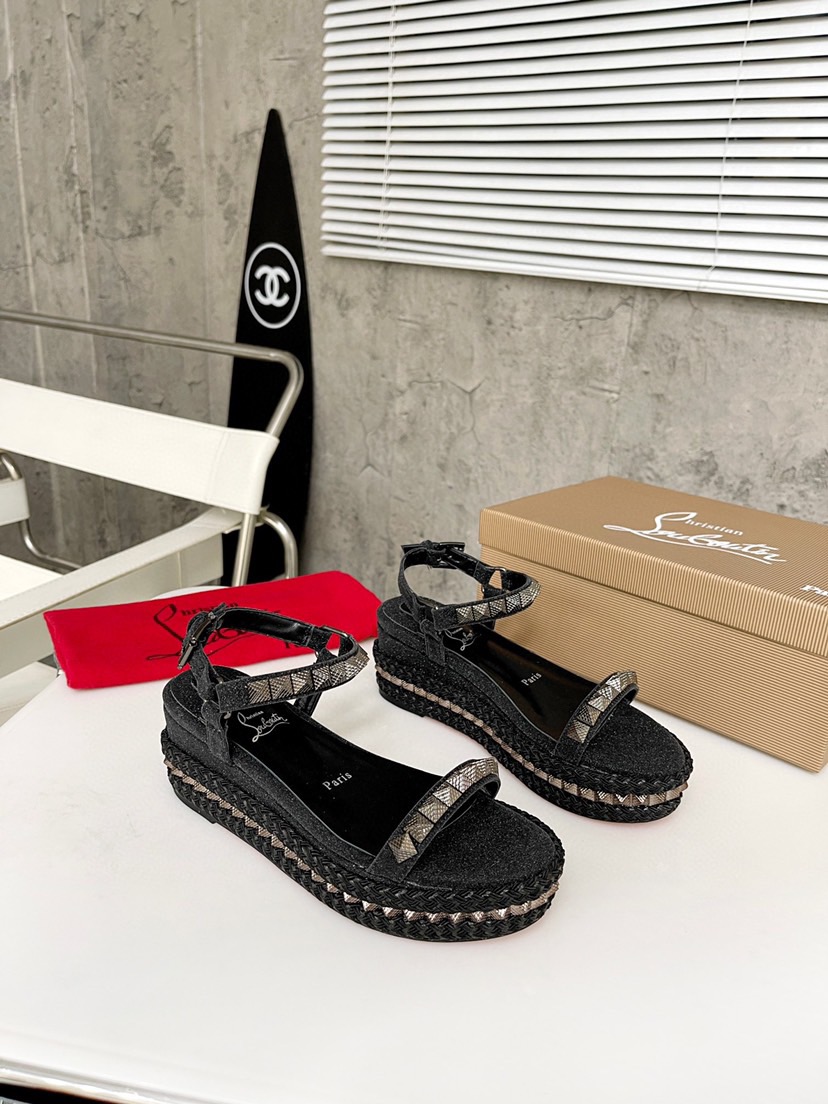 great quality c* hristian Louboutin sneaker