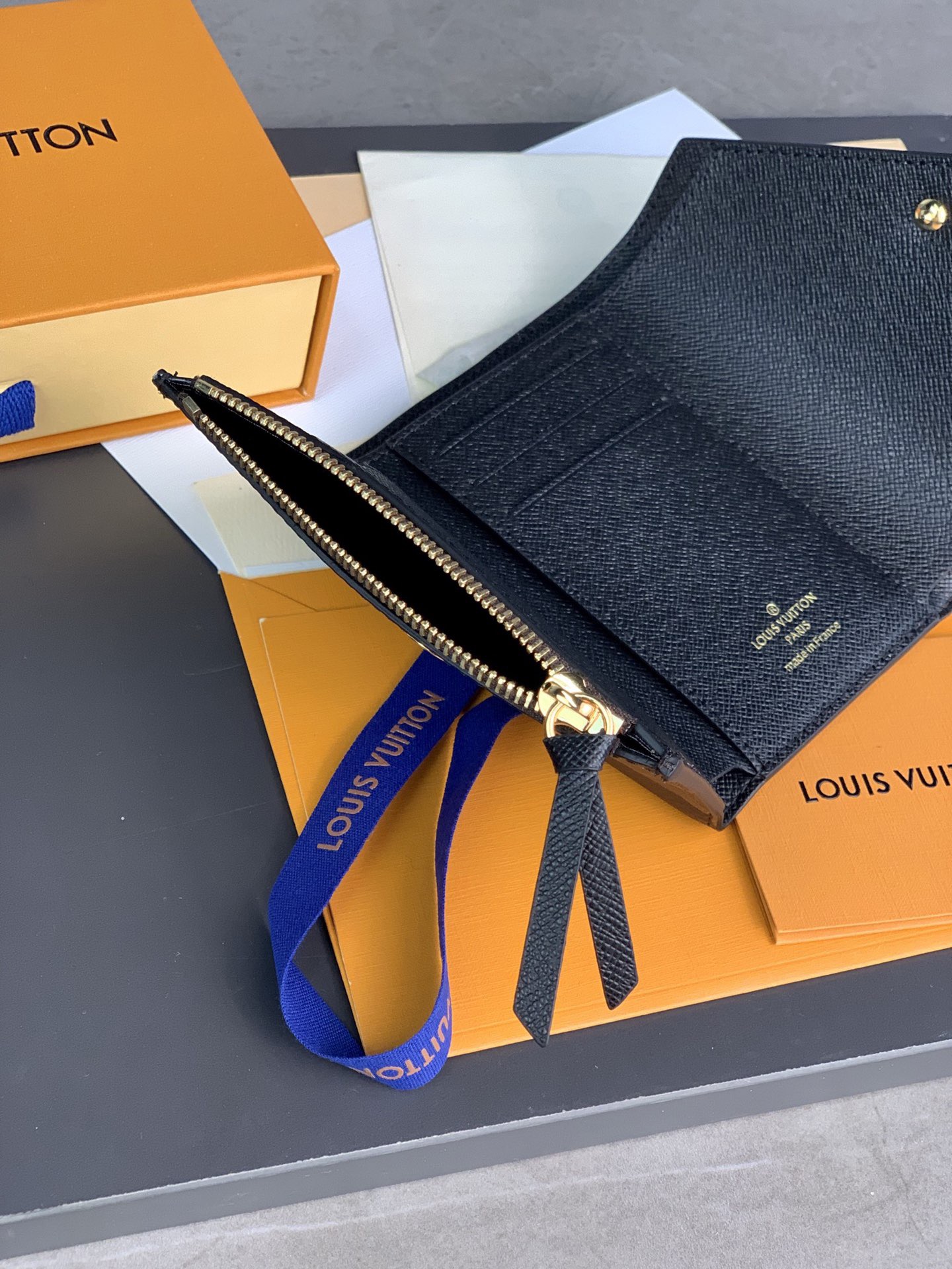 L*ouis V*uitton Top Bag