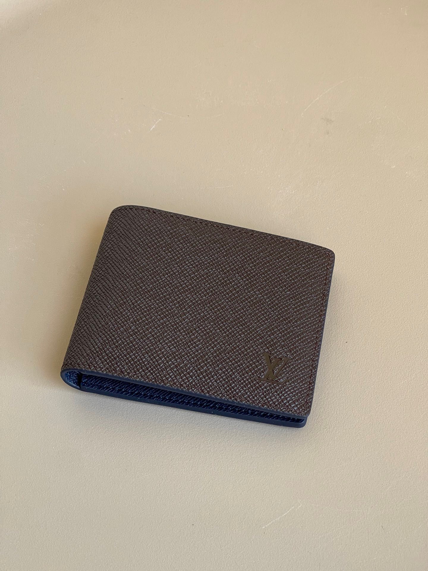 L*ouis V*uitton Top Bag