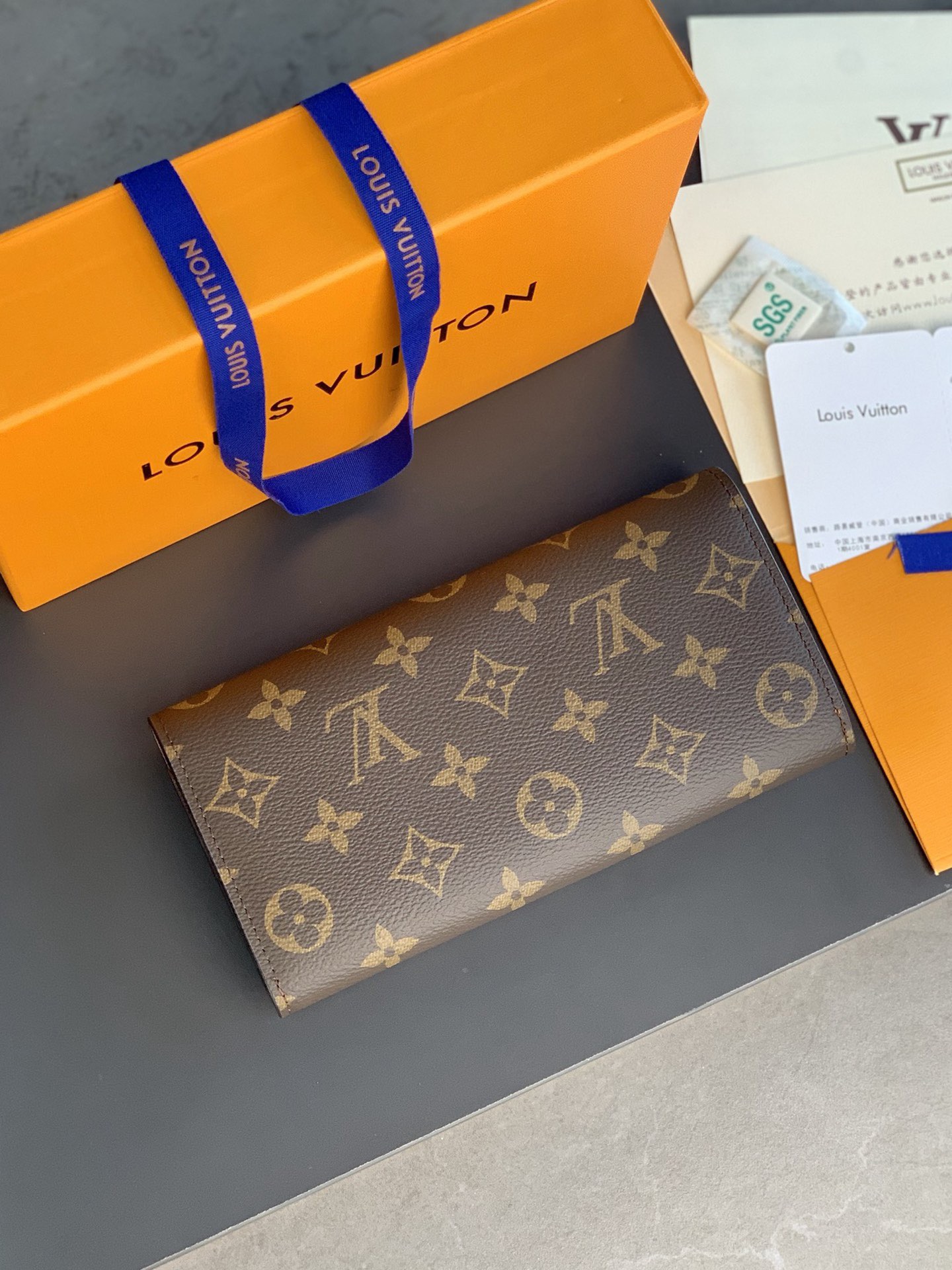 L*ouis V*uitton Top Bag