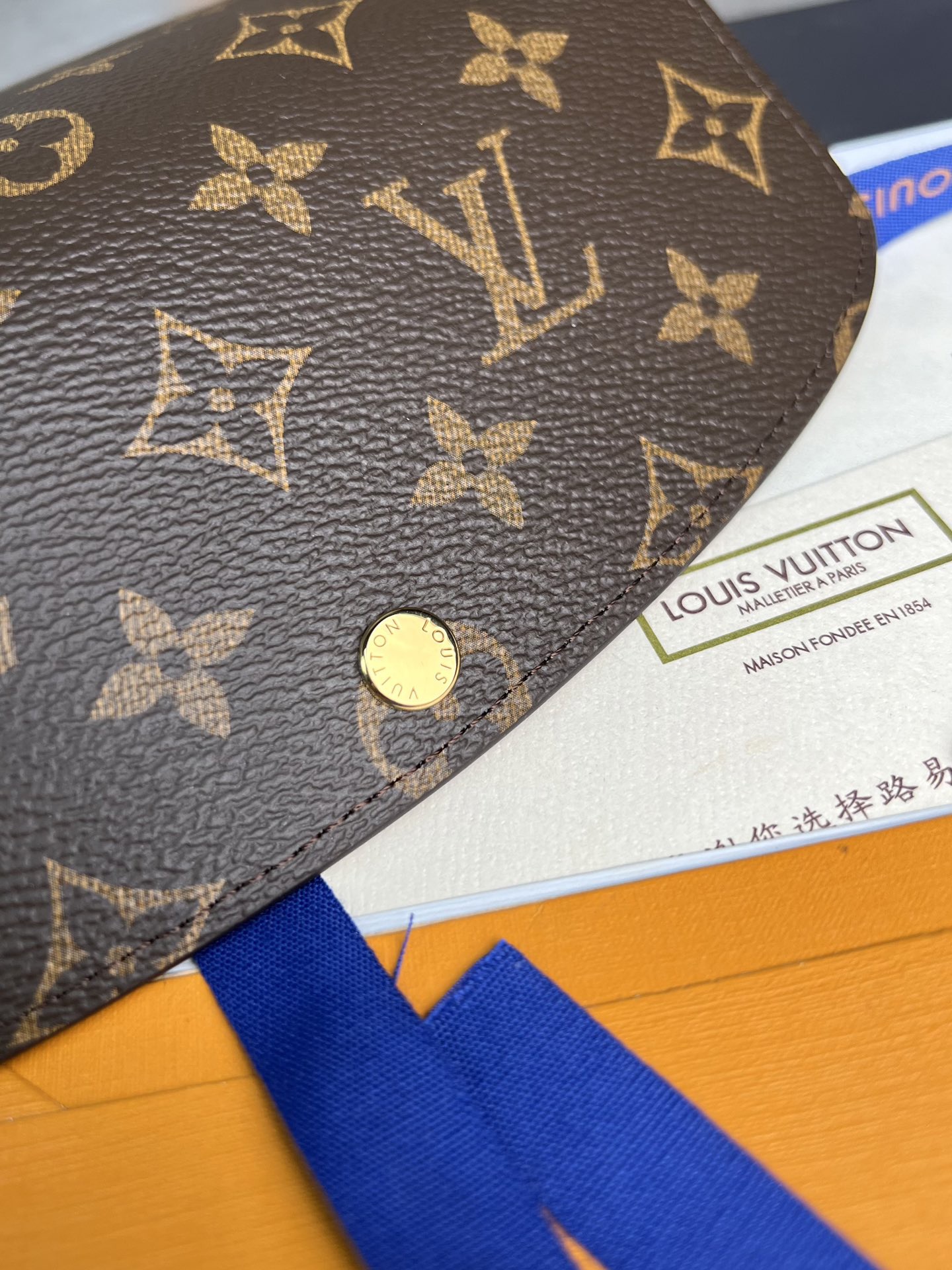 L*ouis V*uitton Top Bag