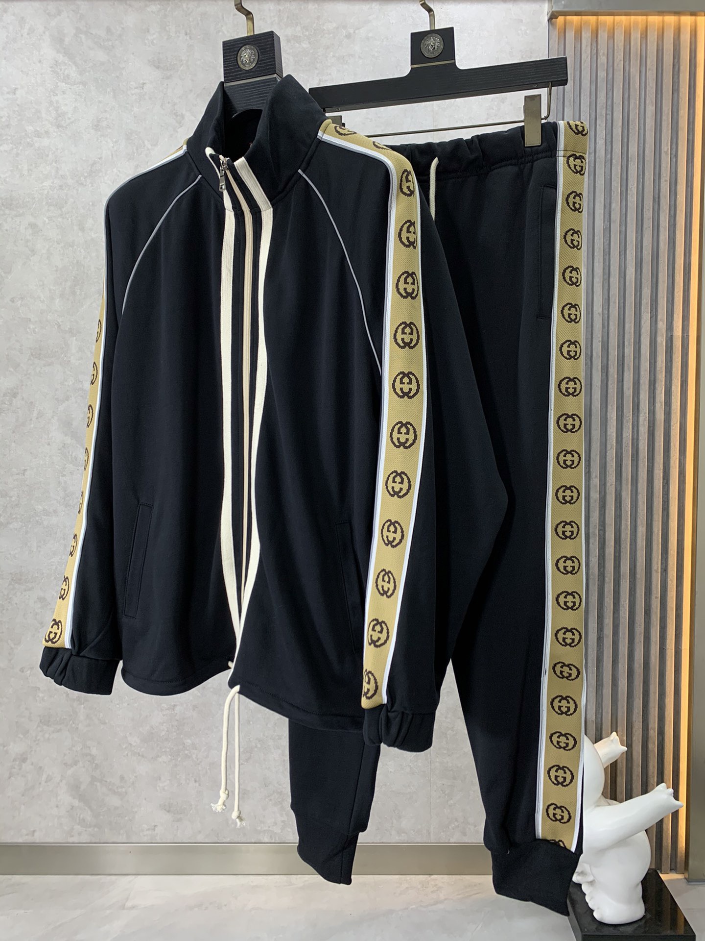 Men Sets Top Quality