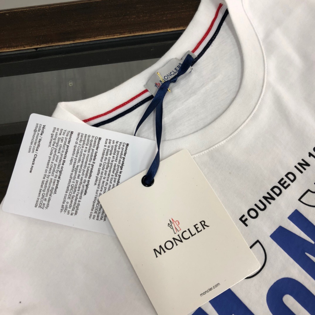 Men T-shirt Top Quality 2023