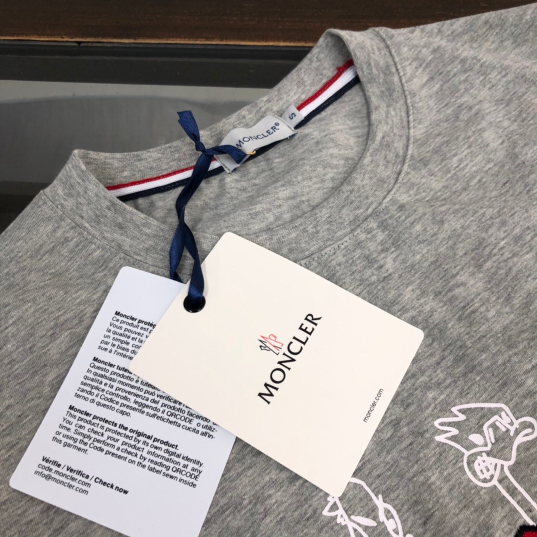 Men T-shirt Top Quality 2023