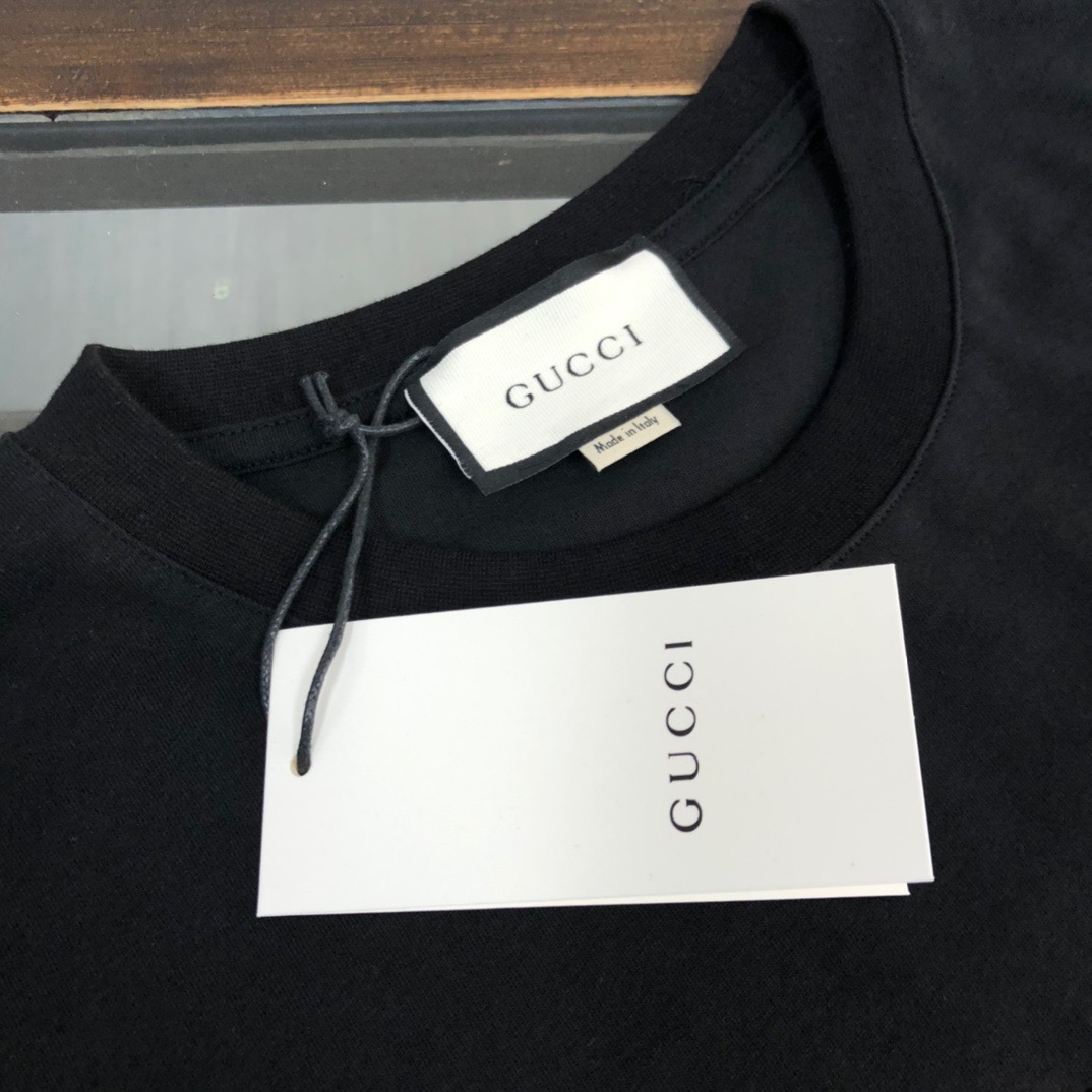 Men T-shirt Top Quality 2023