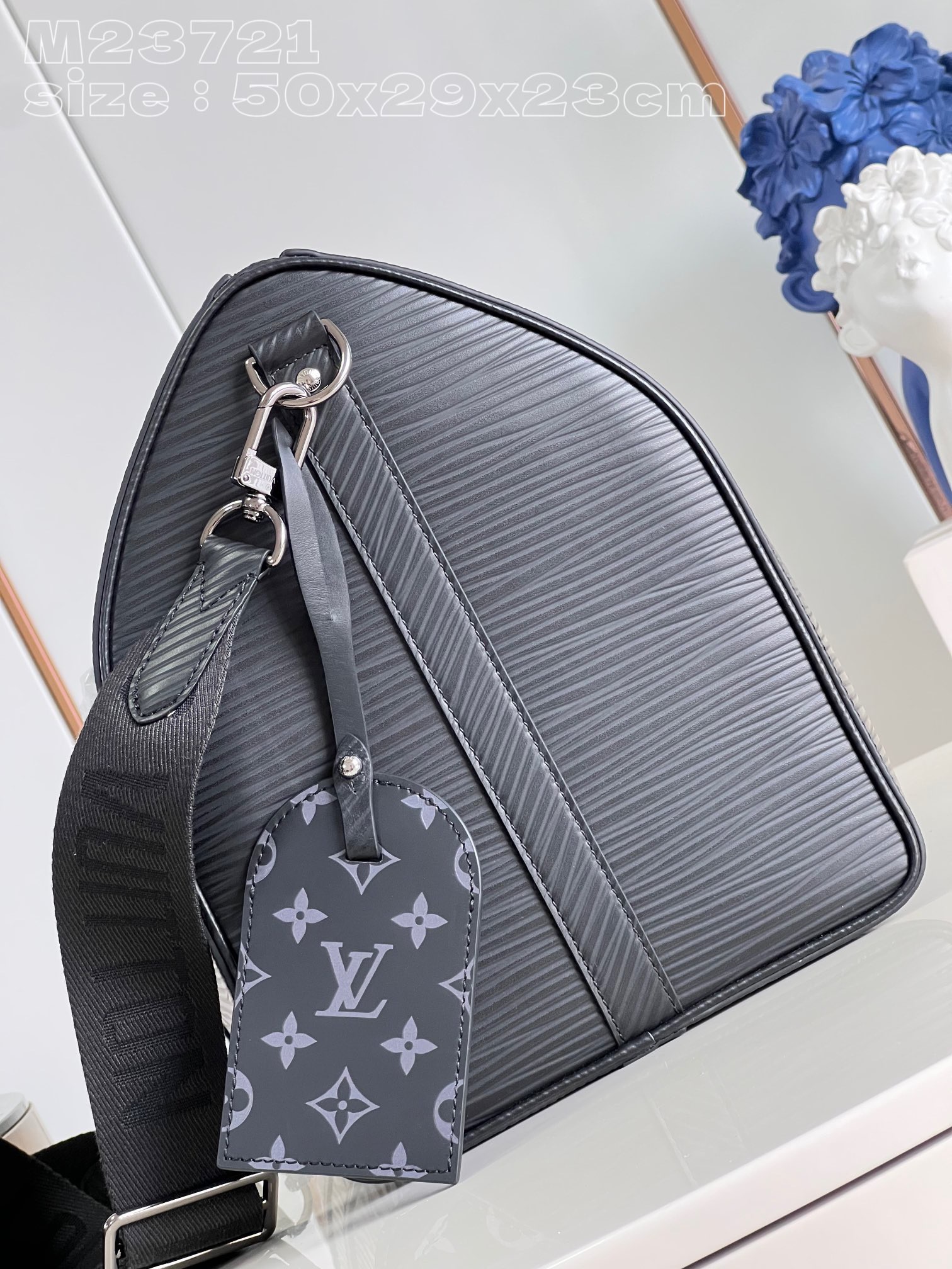 L*ouis V*uitton Top Bag