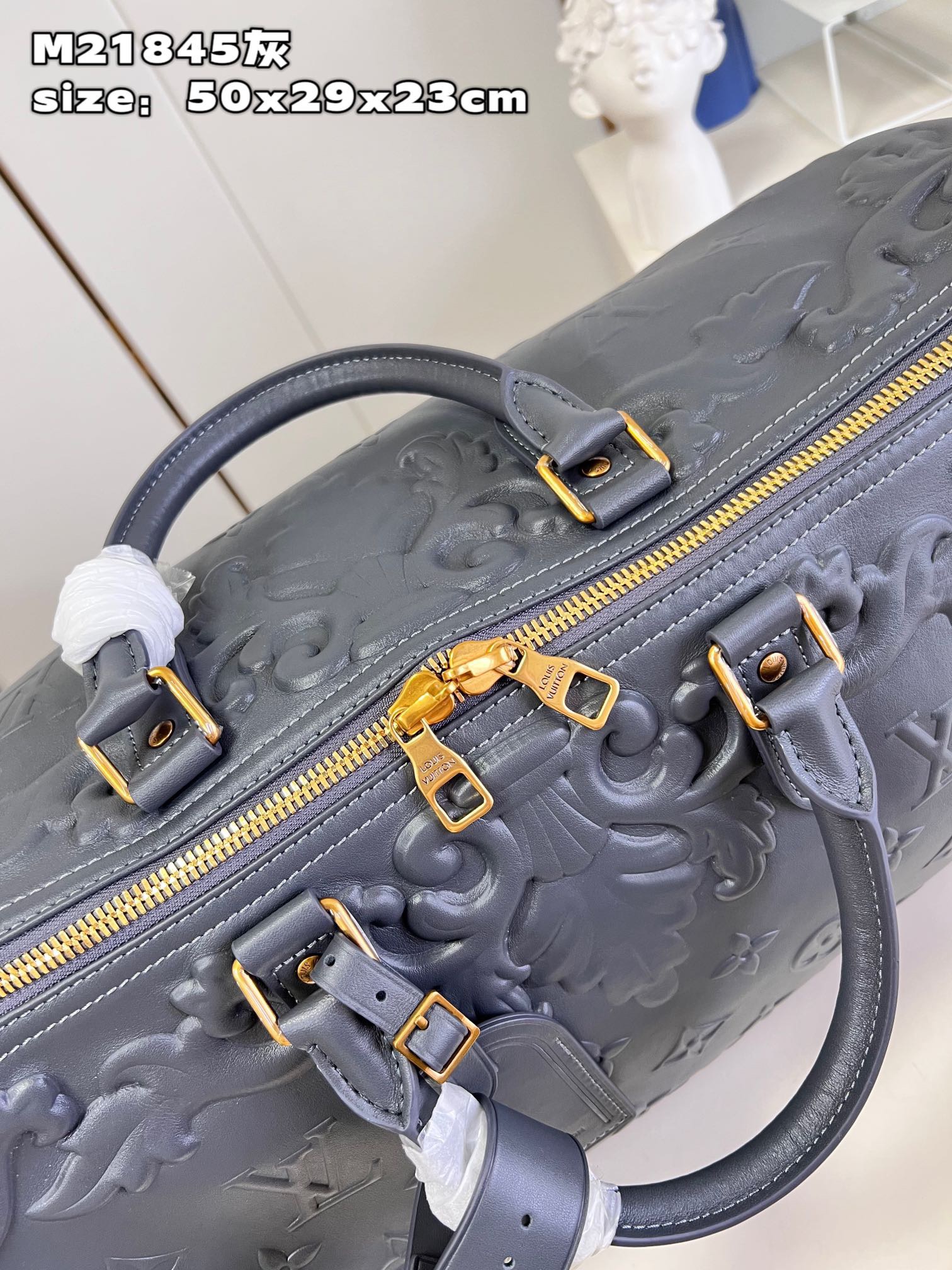 L*ouis V*uitton Top Bag