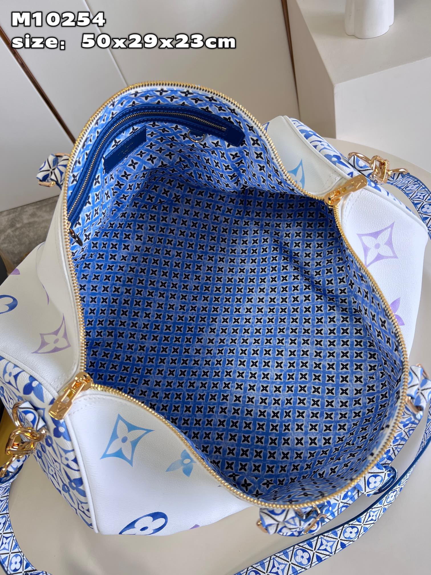 L*ouis V*uitton Top Bag
