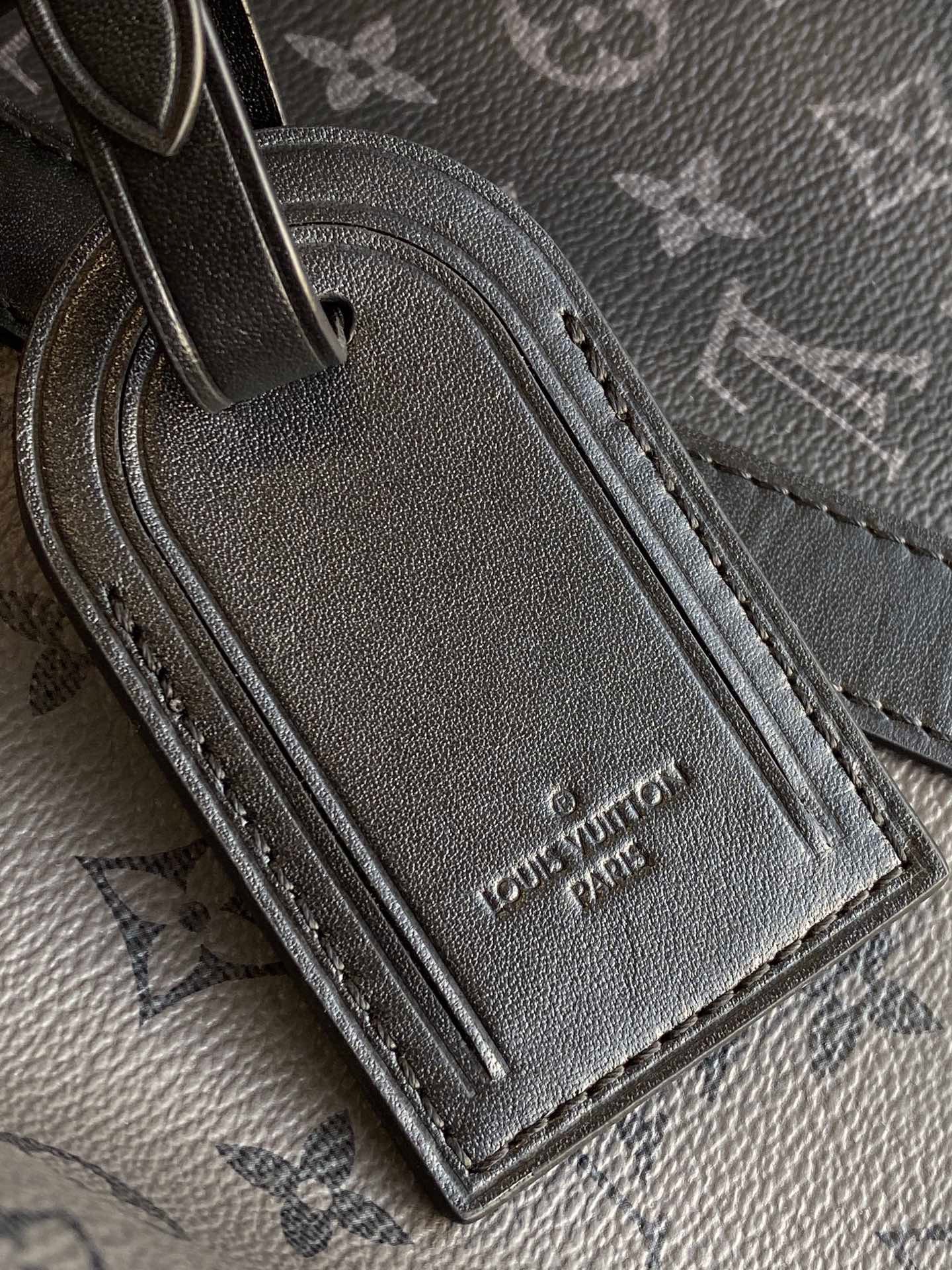 L*ouis V*uitton Top Bag