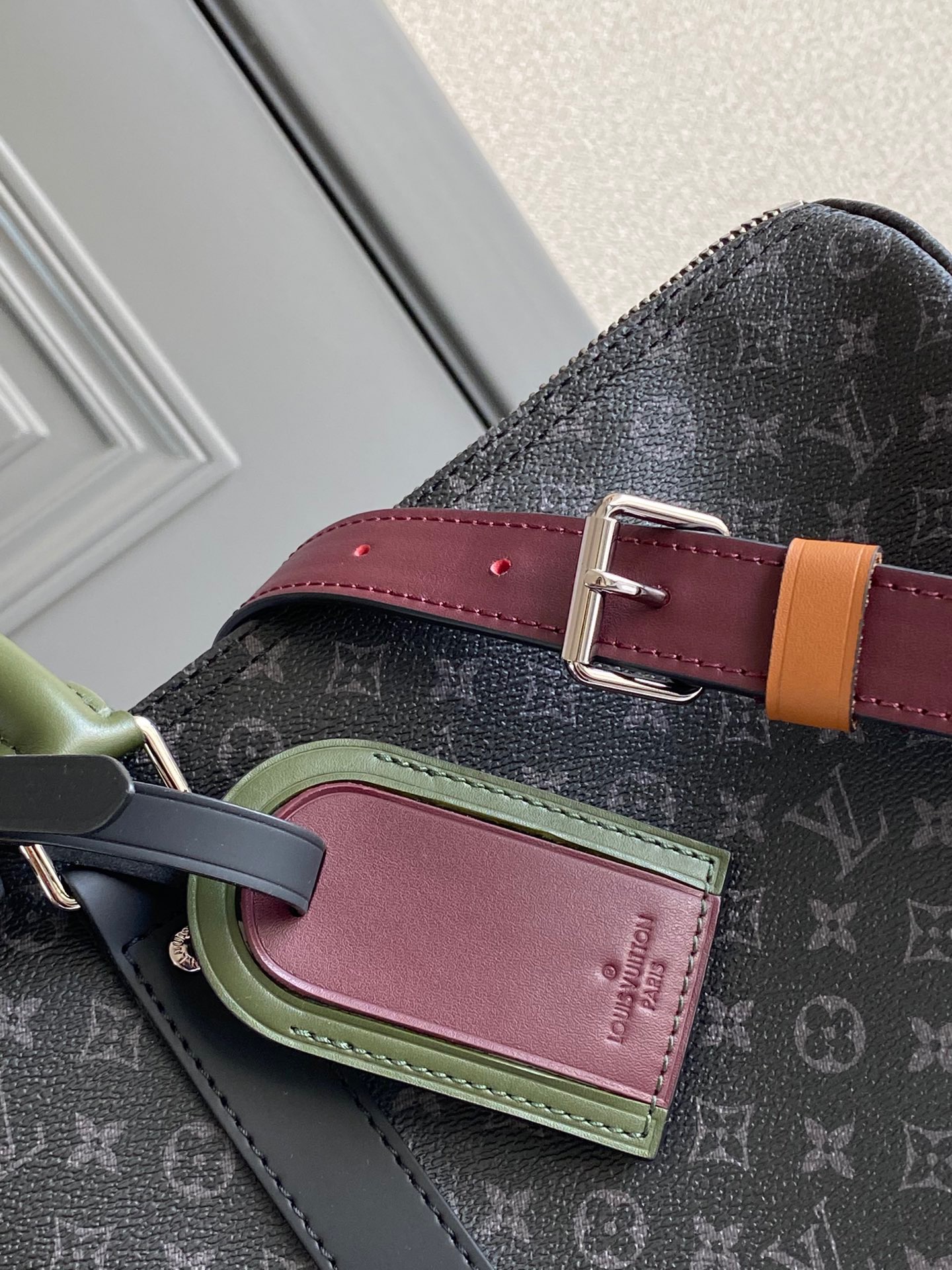 L*ouis V*uitton Top Bag