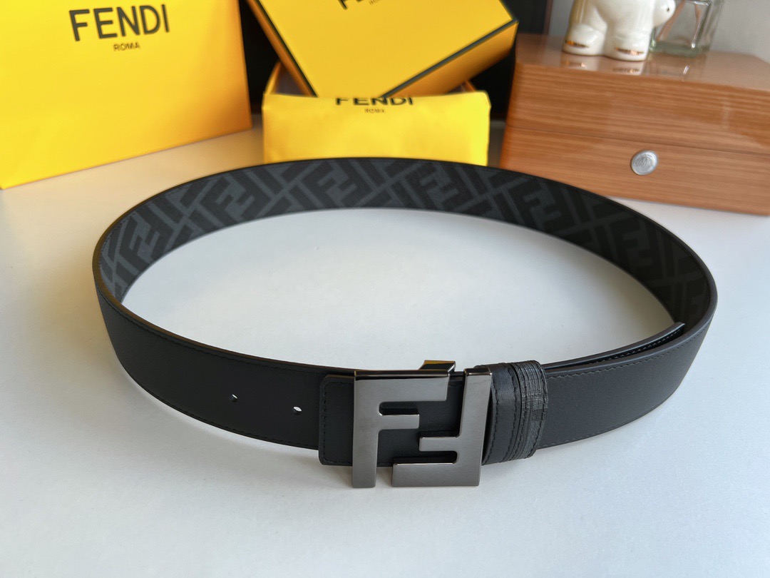 L*ouis V*uitton Top Version 40MM