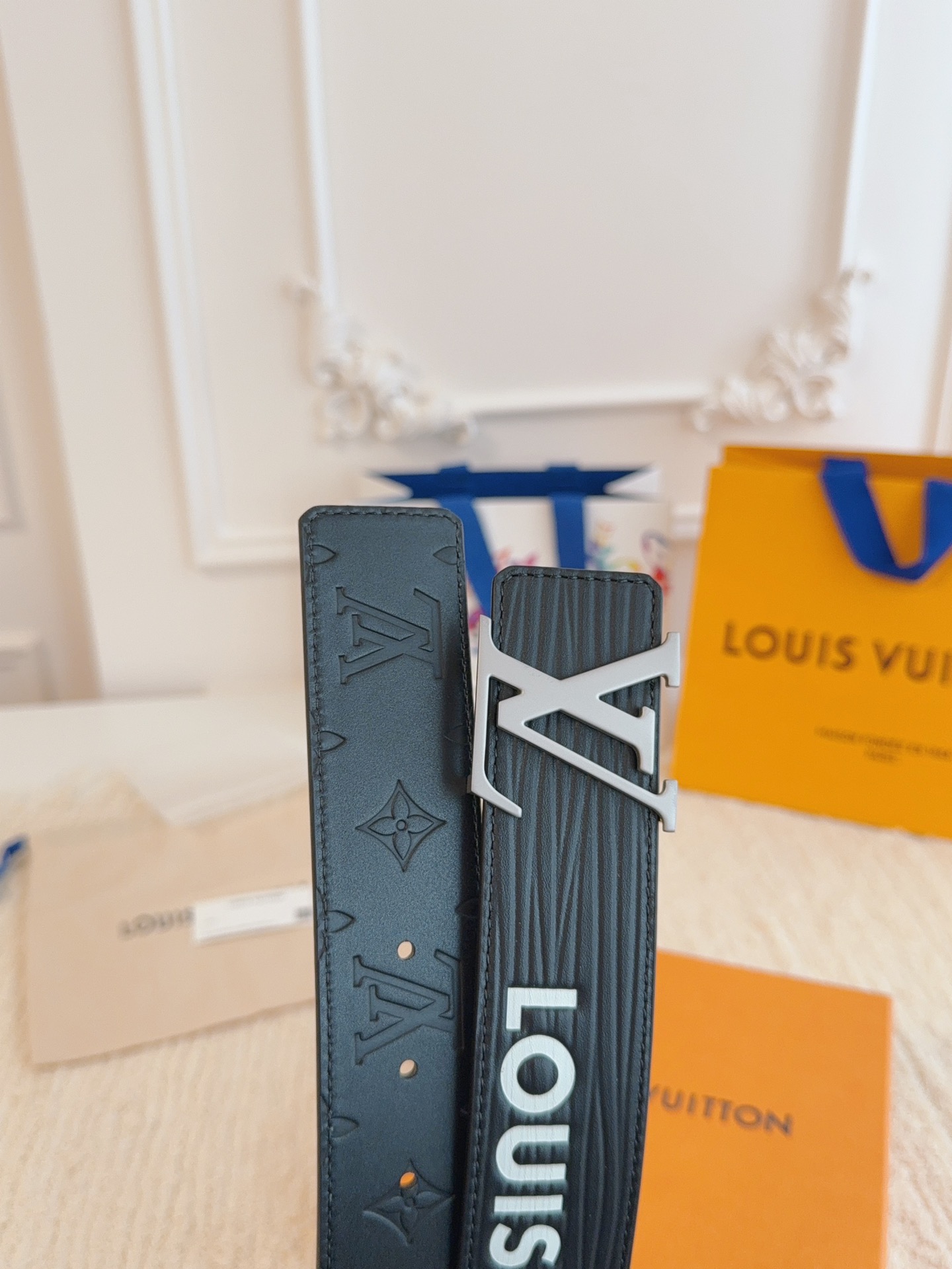 L*ouis V*uitton Top Version 40MM