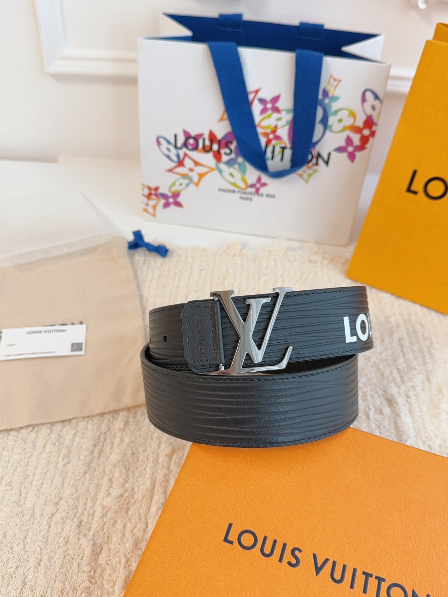 L*ouis V*uitton Top Version 40MM
