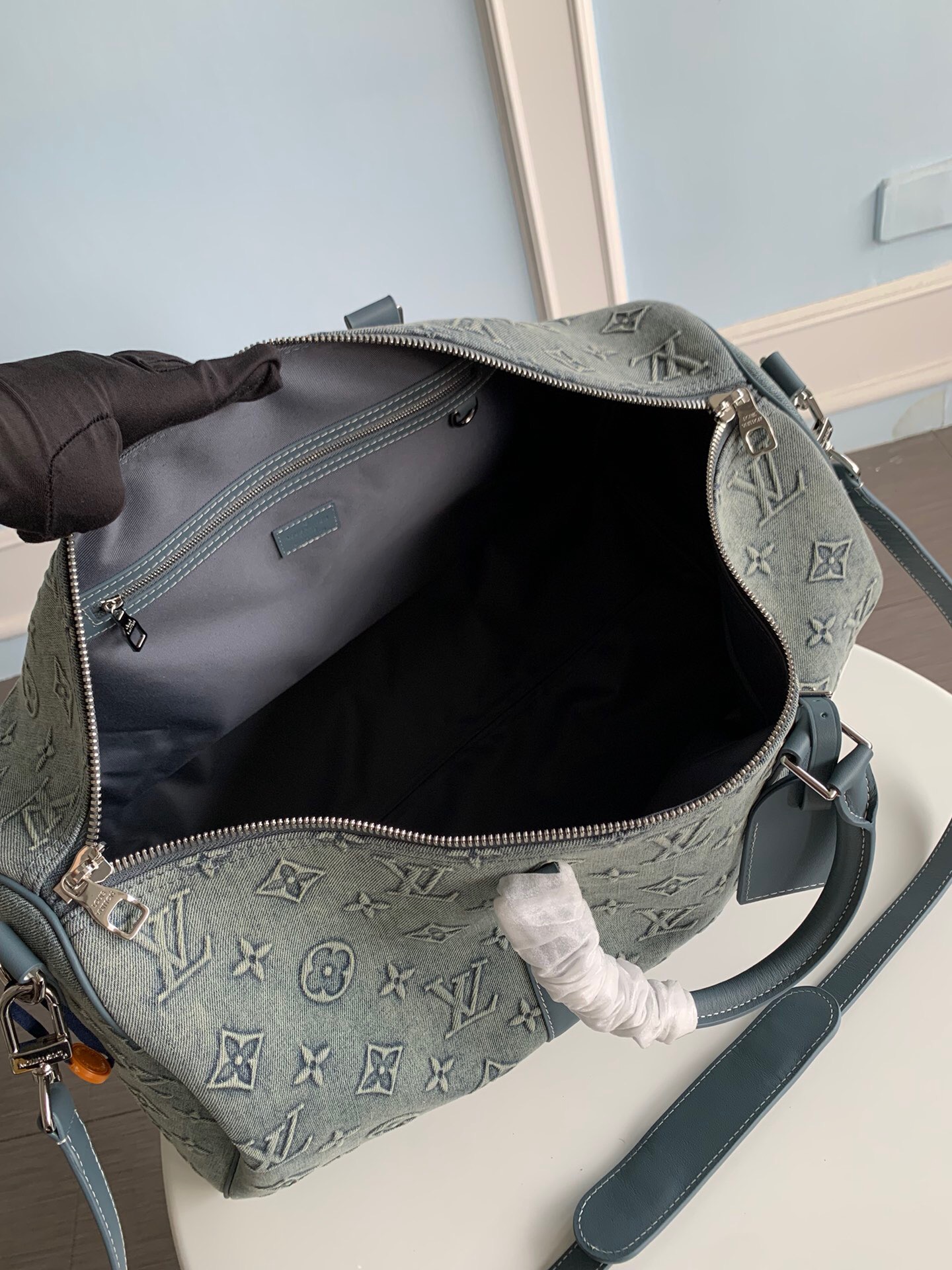 L*ouis V*uitton Top Bag