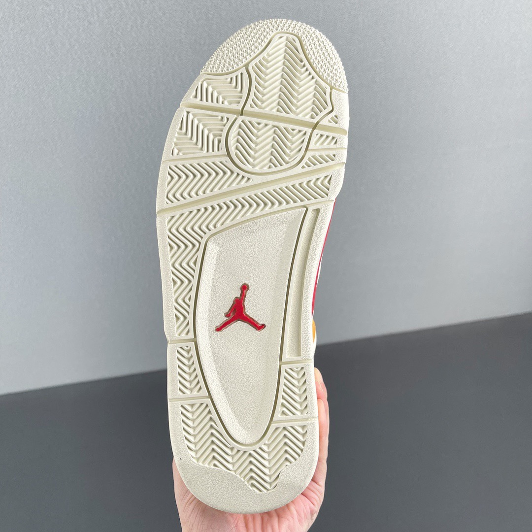 Air Jordan 4