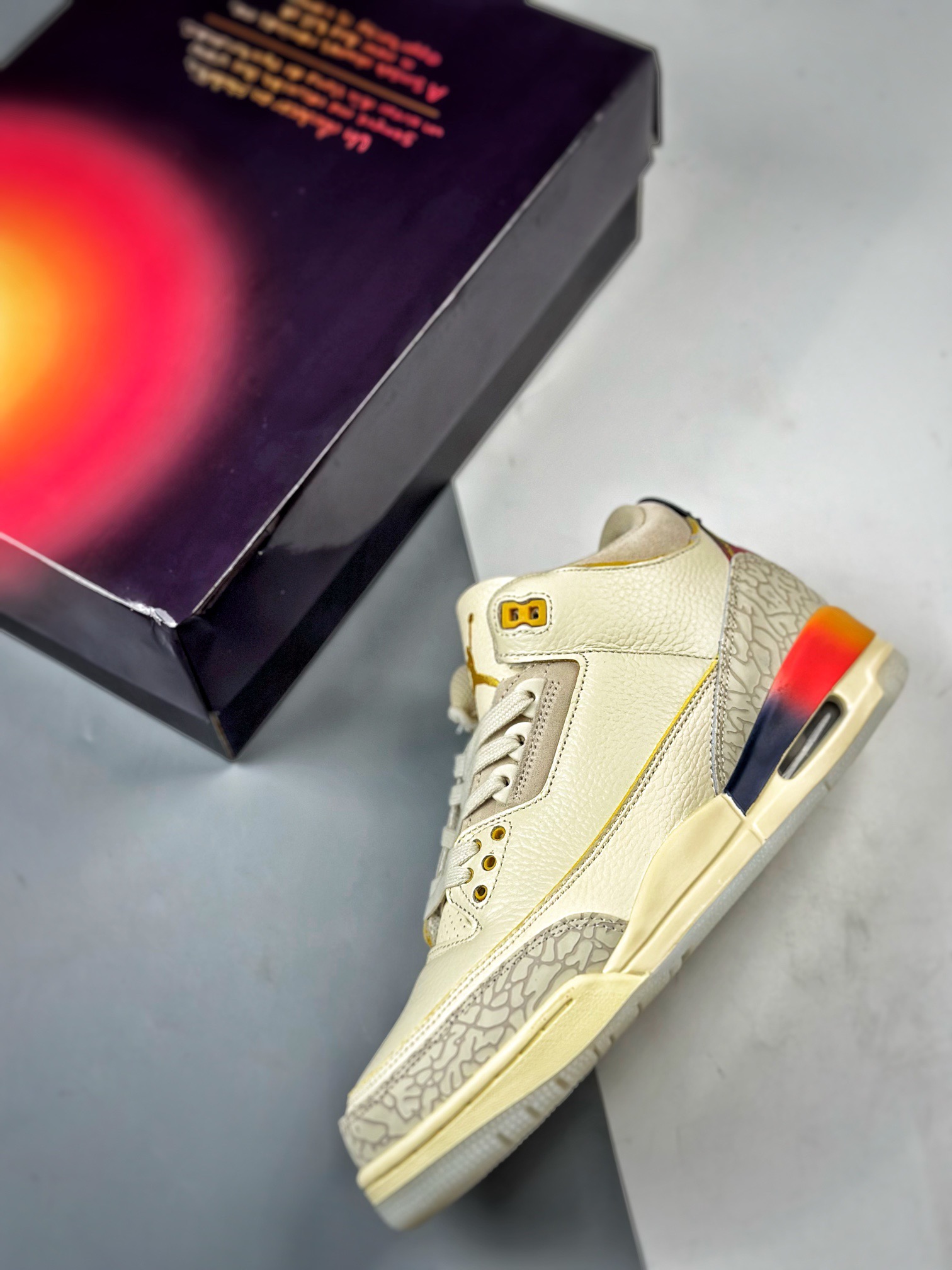 NIKE Air Jordan 3
