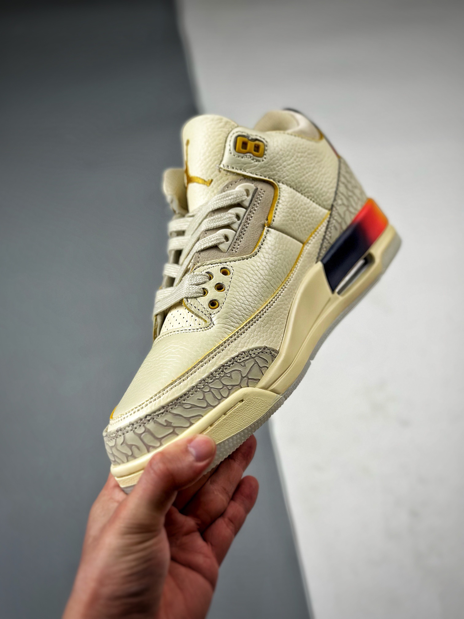 NIKE Air Jordan 3