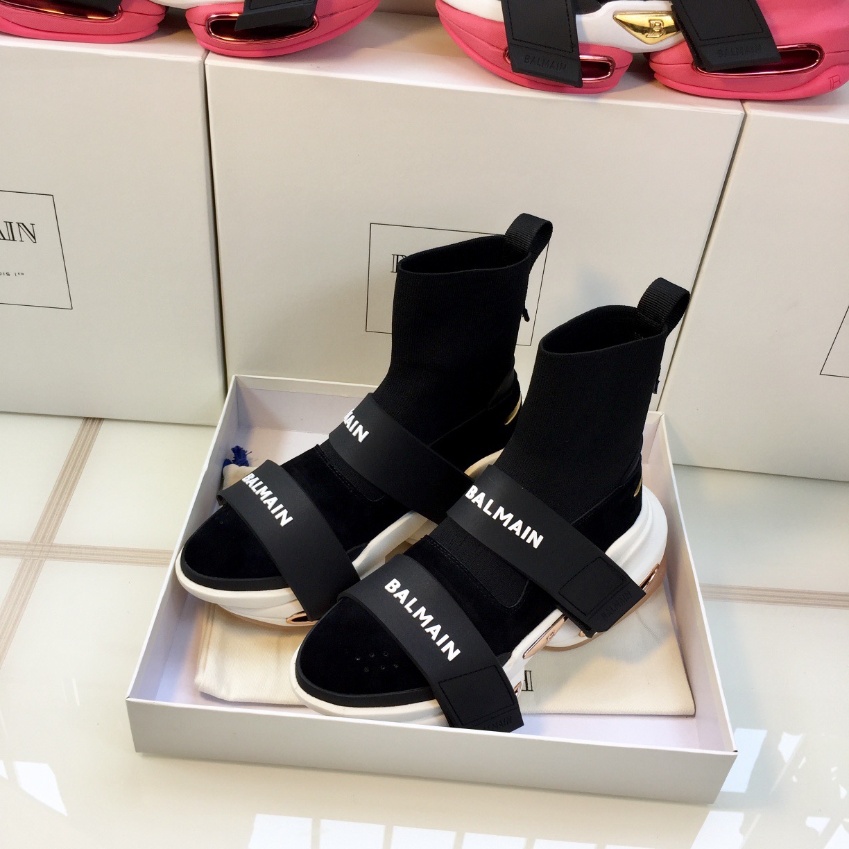 Women B*almain Top Sneaker