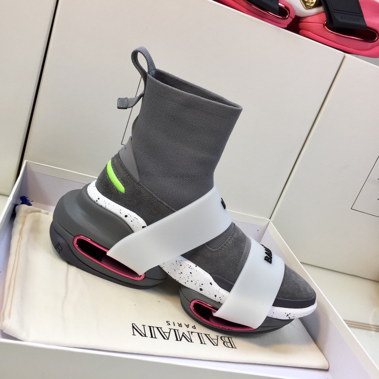 Women B*almain Top Sneaker