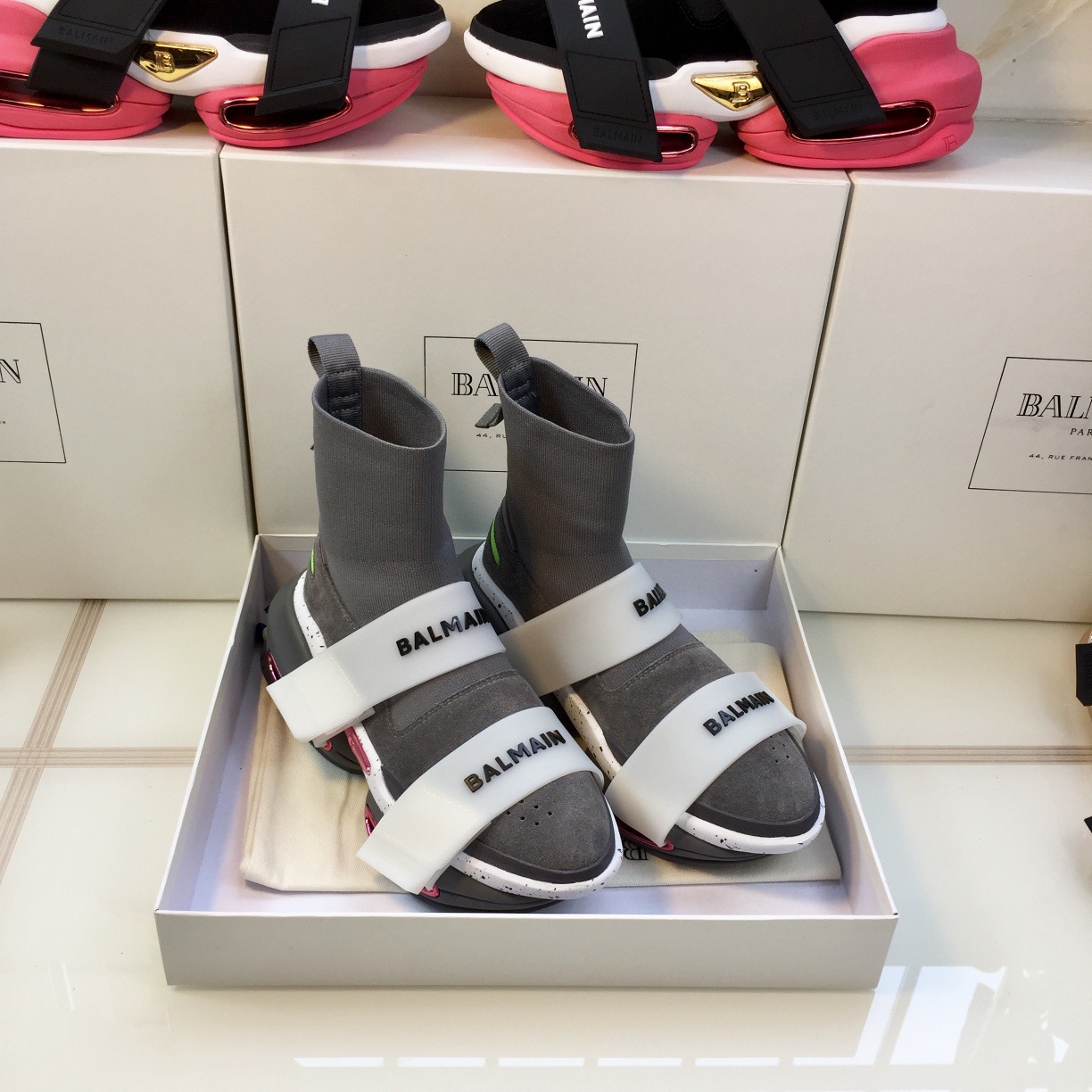Women B*almain Top Sneaker