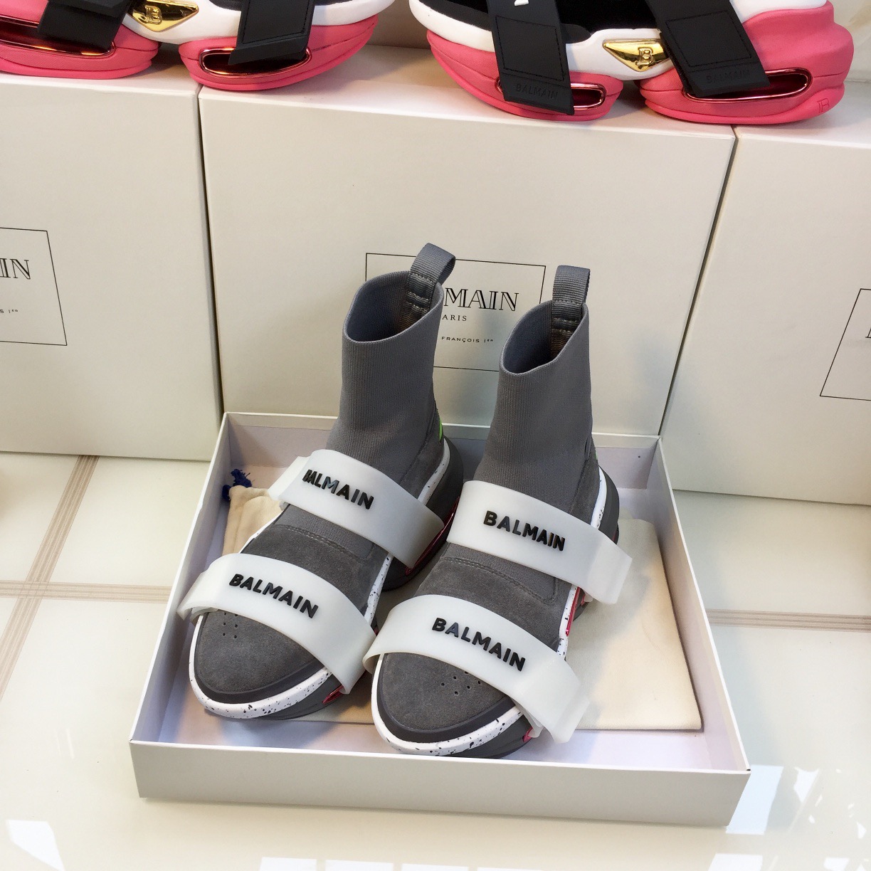 Women B*almain Top Sneaker