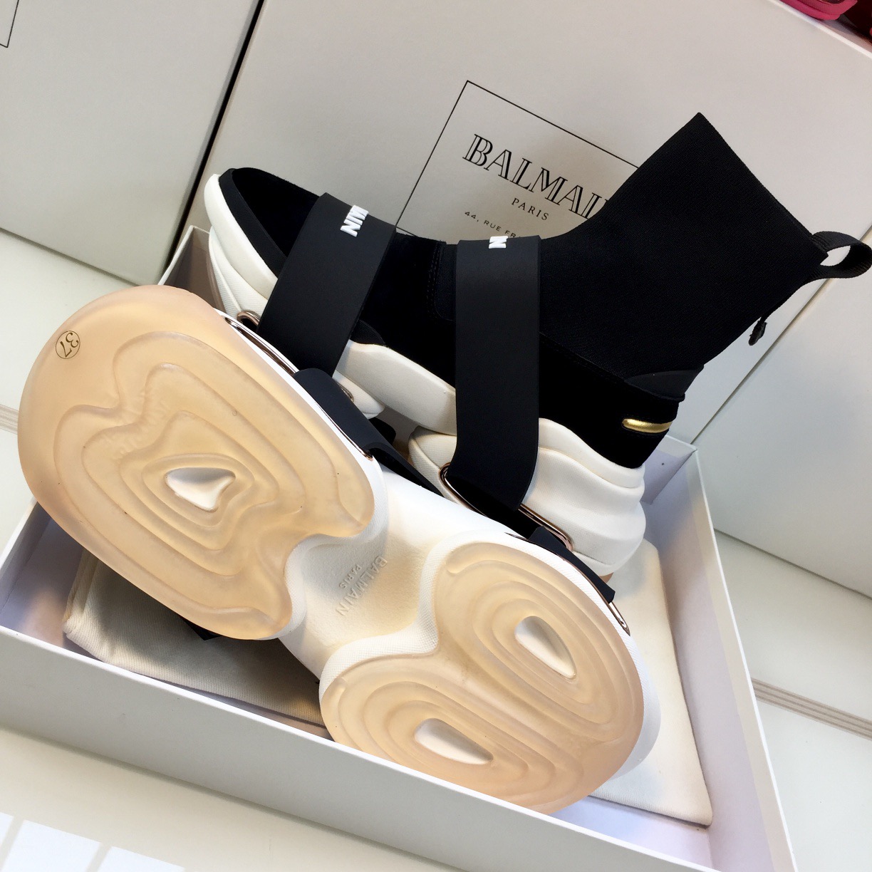 Women B*almain Top Sneaker