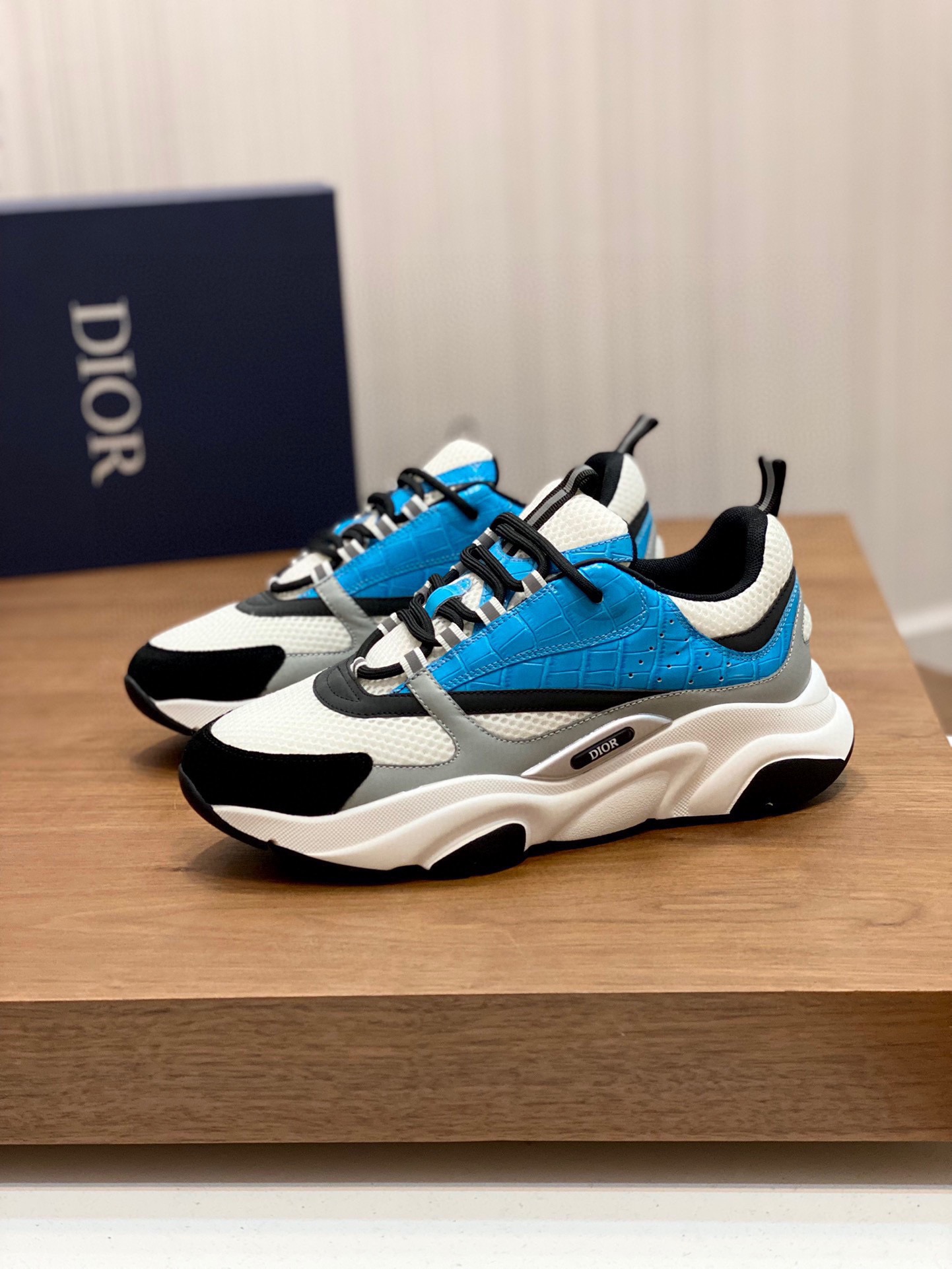 Men D*ior Top Sneaker