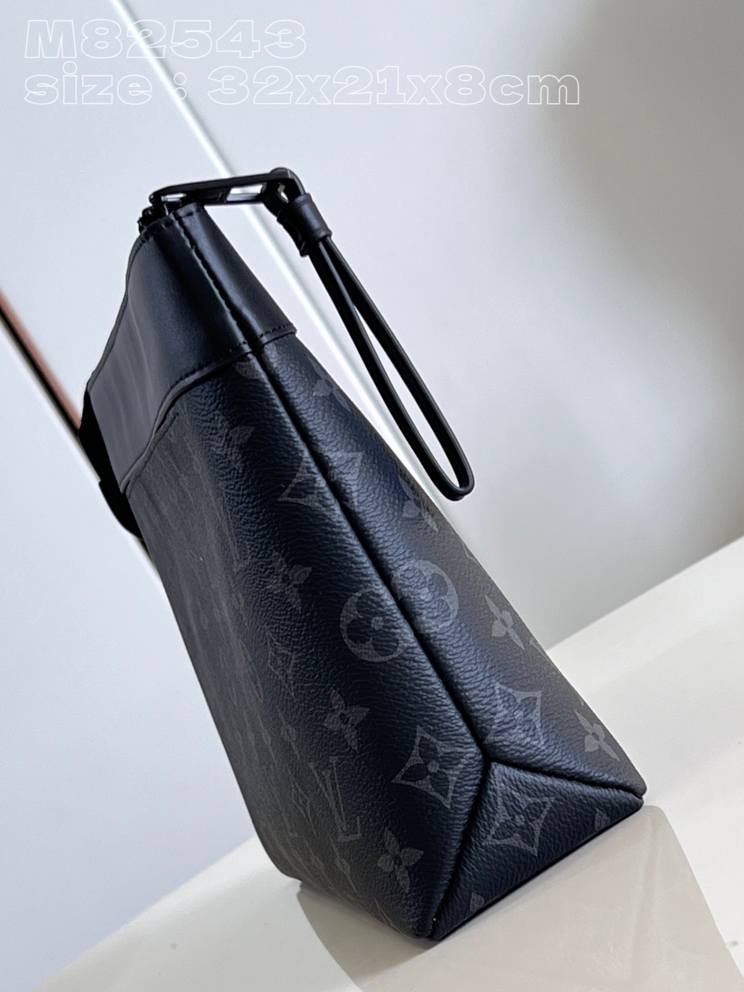 L*ouis V*uitton Top Bag
