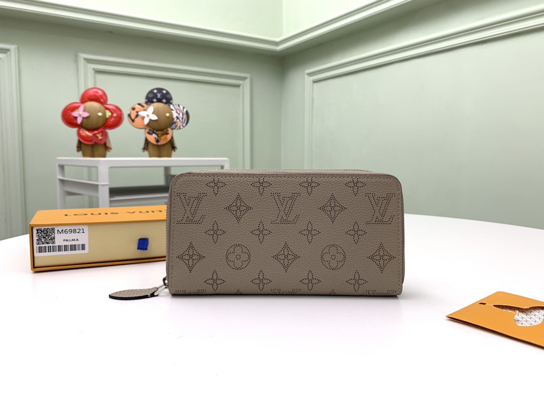 L*ouis V*uitton Top Bag